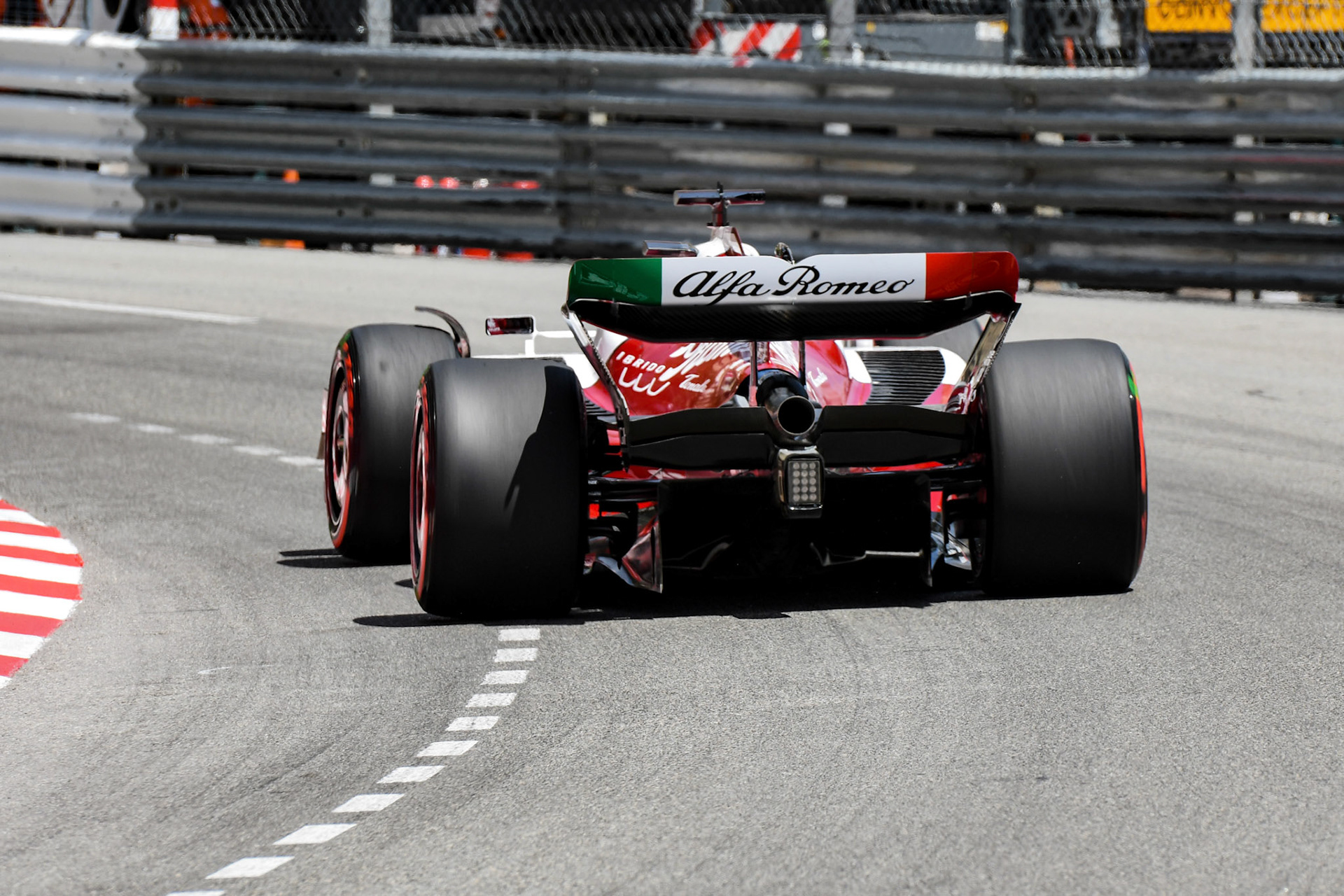 Guanyu Zhou (CHN) Alfa Romeo Racing; Formel 1 Monaco am 28.05.2022