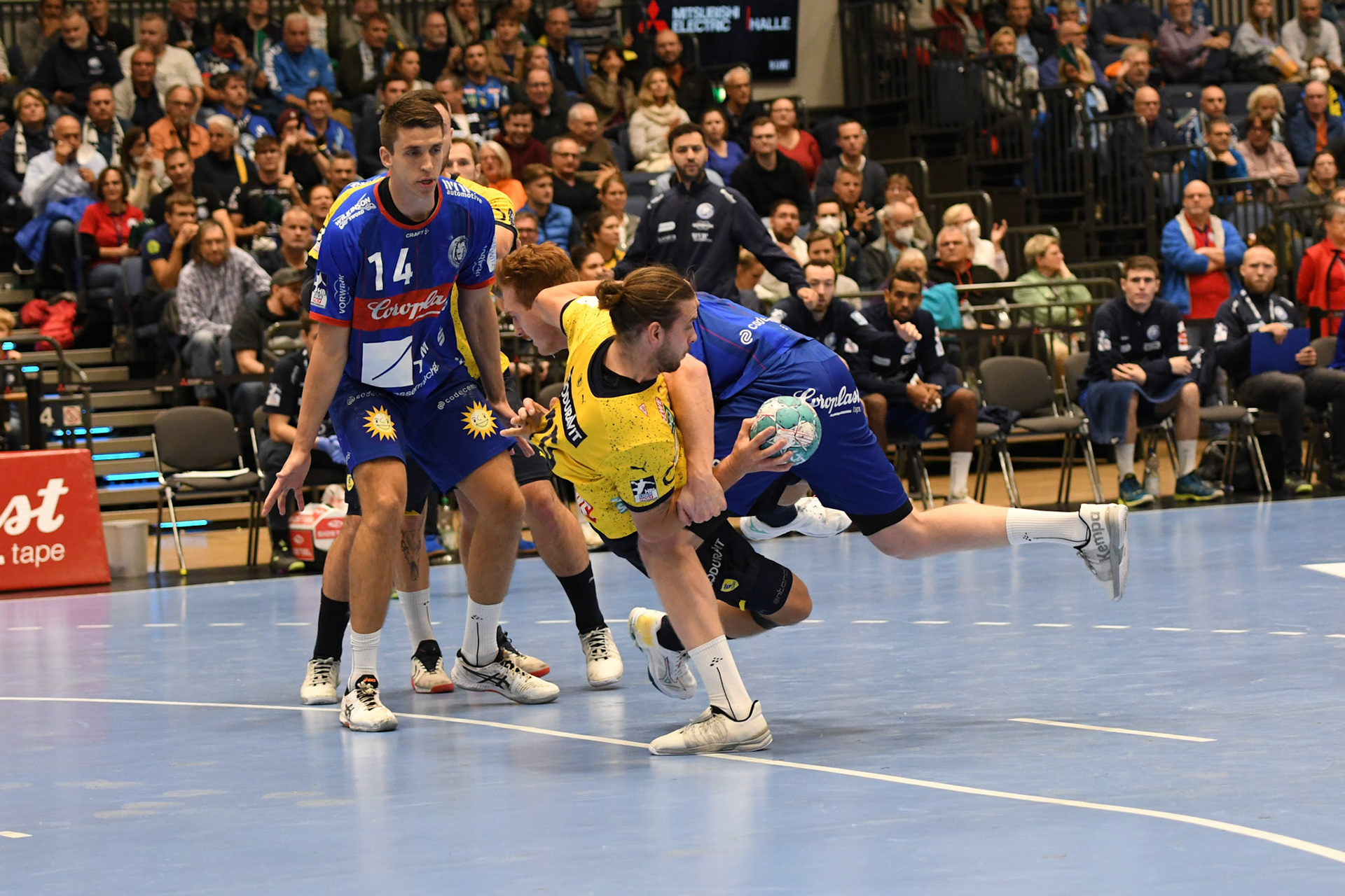 Frederik Ladefoged #14; Handball Bundesliga; BHC 06 - Rhein Neckar Loewen 29.09.2022