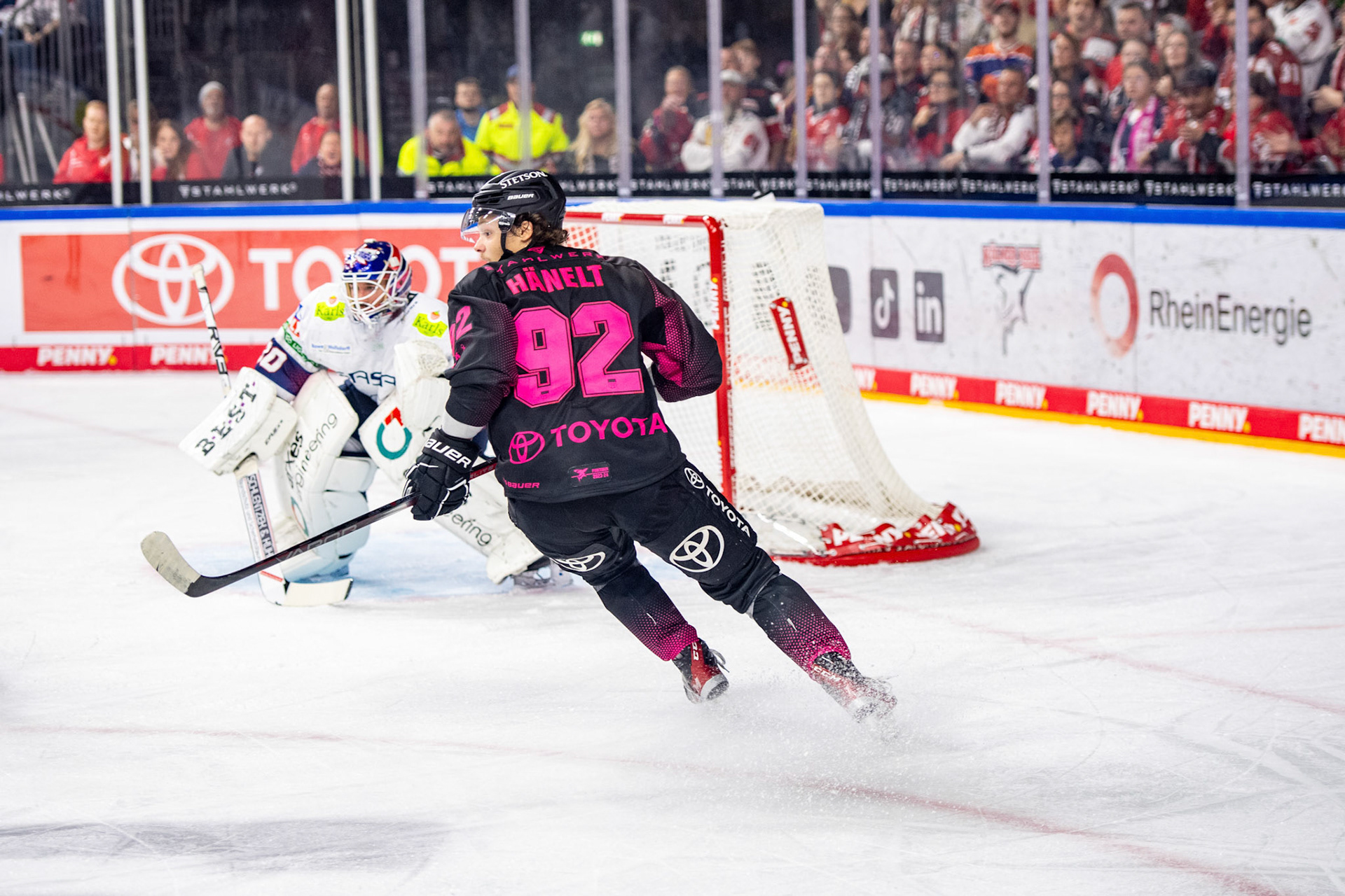 Hakon Haenelt; DEL Kölner Haie - Eisbaeren Berlin, 06.10.2023