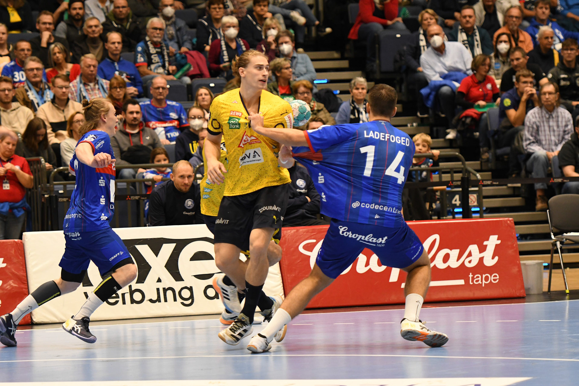 Frederik Ladefoged #14; Handball Bundesliga; BHC 06 - Rhein Neckar Loewen 29.09.2022