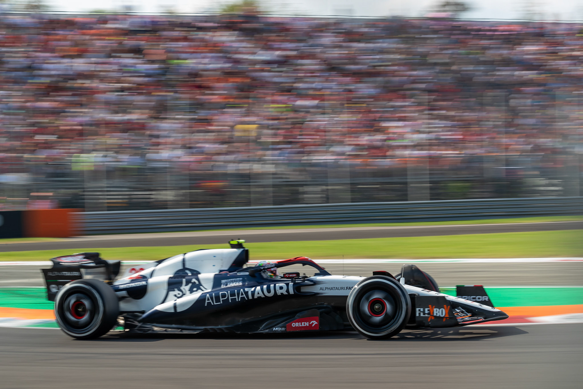 Yuki Tsunoda (JPN) Scuderia Alpha Tauri;Formel 1 GP Italien / Monza. Samstag, 02.09.2023
