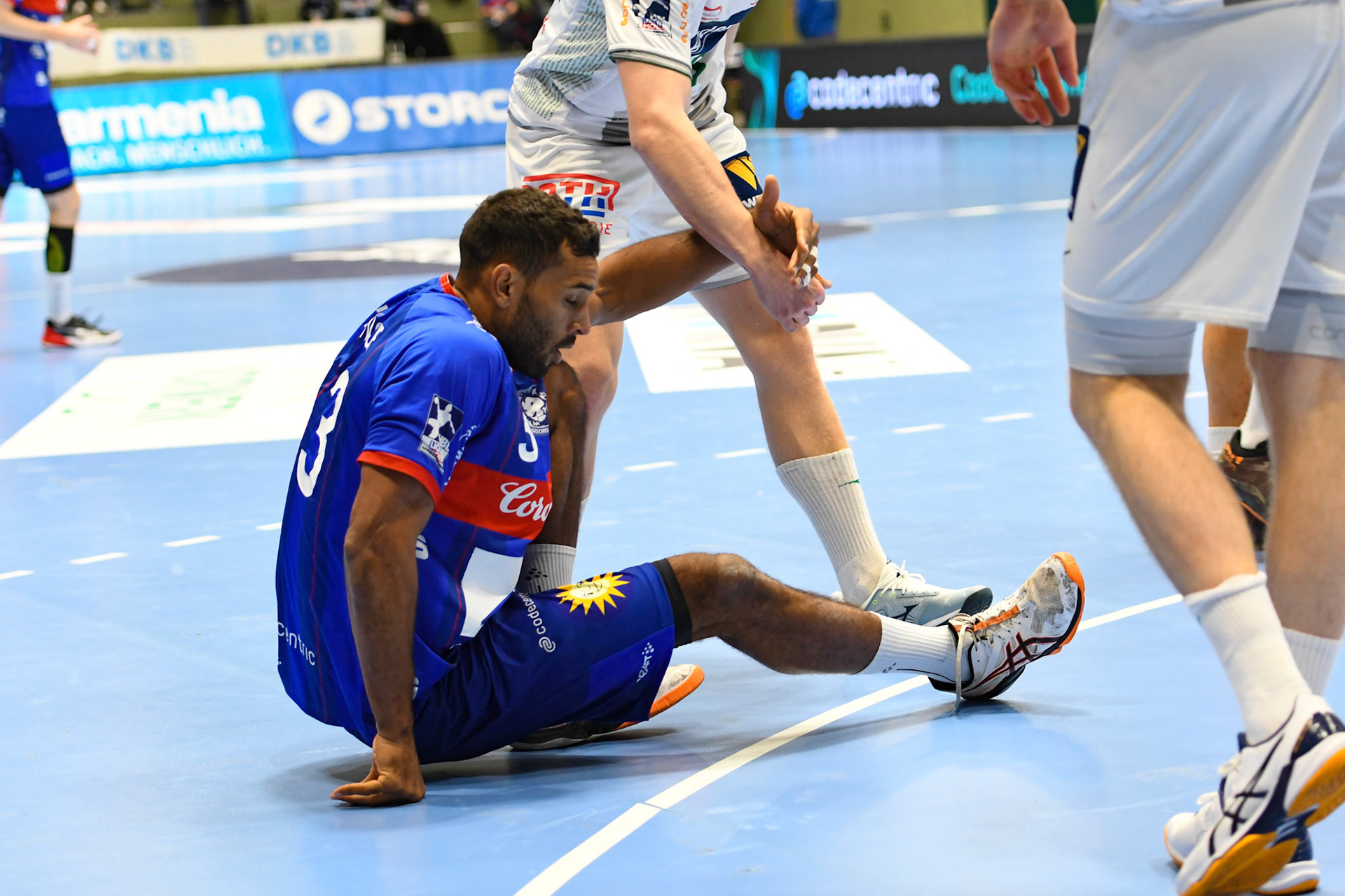 Djibril M´Bengue #33; Handball Bundesliga; BHC 06 - HSG Wetzlar 06.11.2022