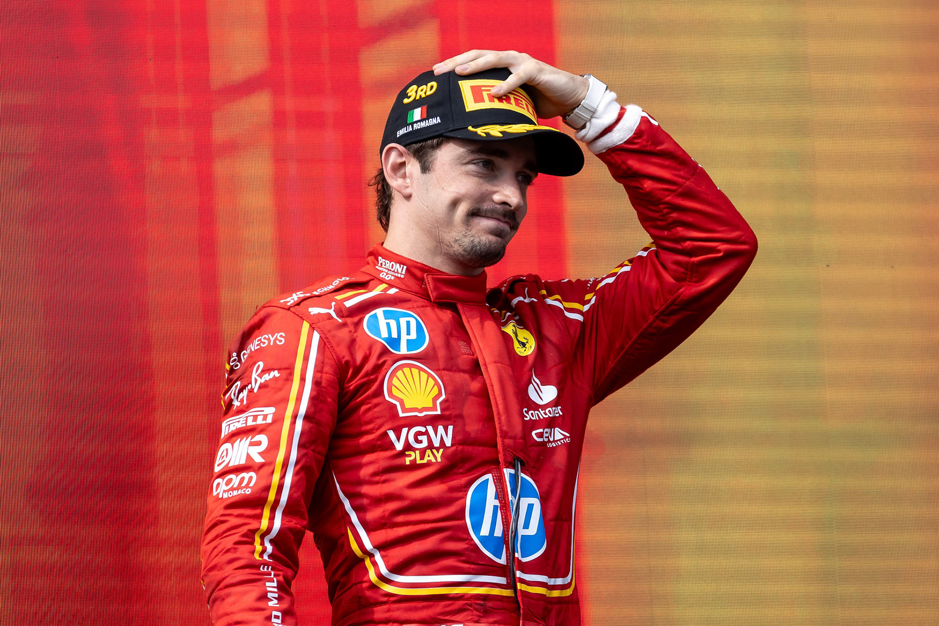 Charles Leclerc #16, Scuderia Ferrari auf dem Podium.; F1 GP Imola / Italien Sonntag, 19.05.2024