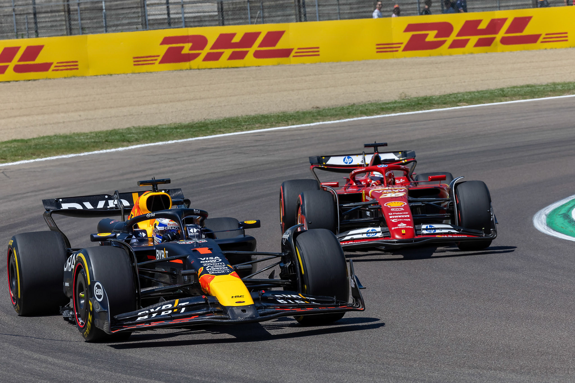 Max Verstappen #1, Oracle Red Bull Racing und Charles Leclerc #16, Scuderia Ferrari; F1 GP Imola / Italien Samstag, 18.05.2024