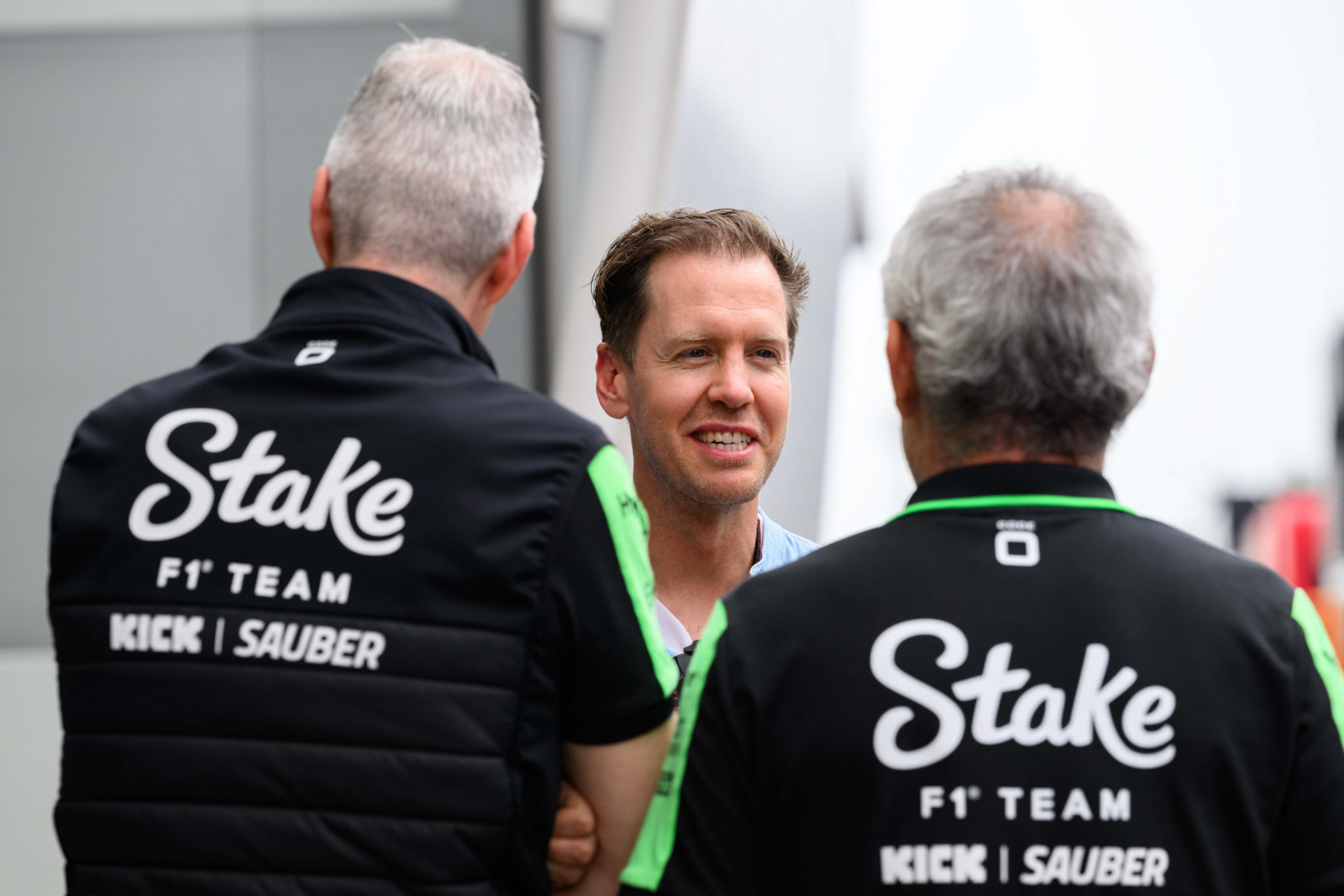 Beat Zehnder und Sebastian Vettel; F1 GP Imola / Italien Donnerstag, 16.05.2024