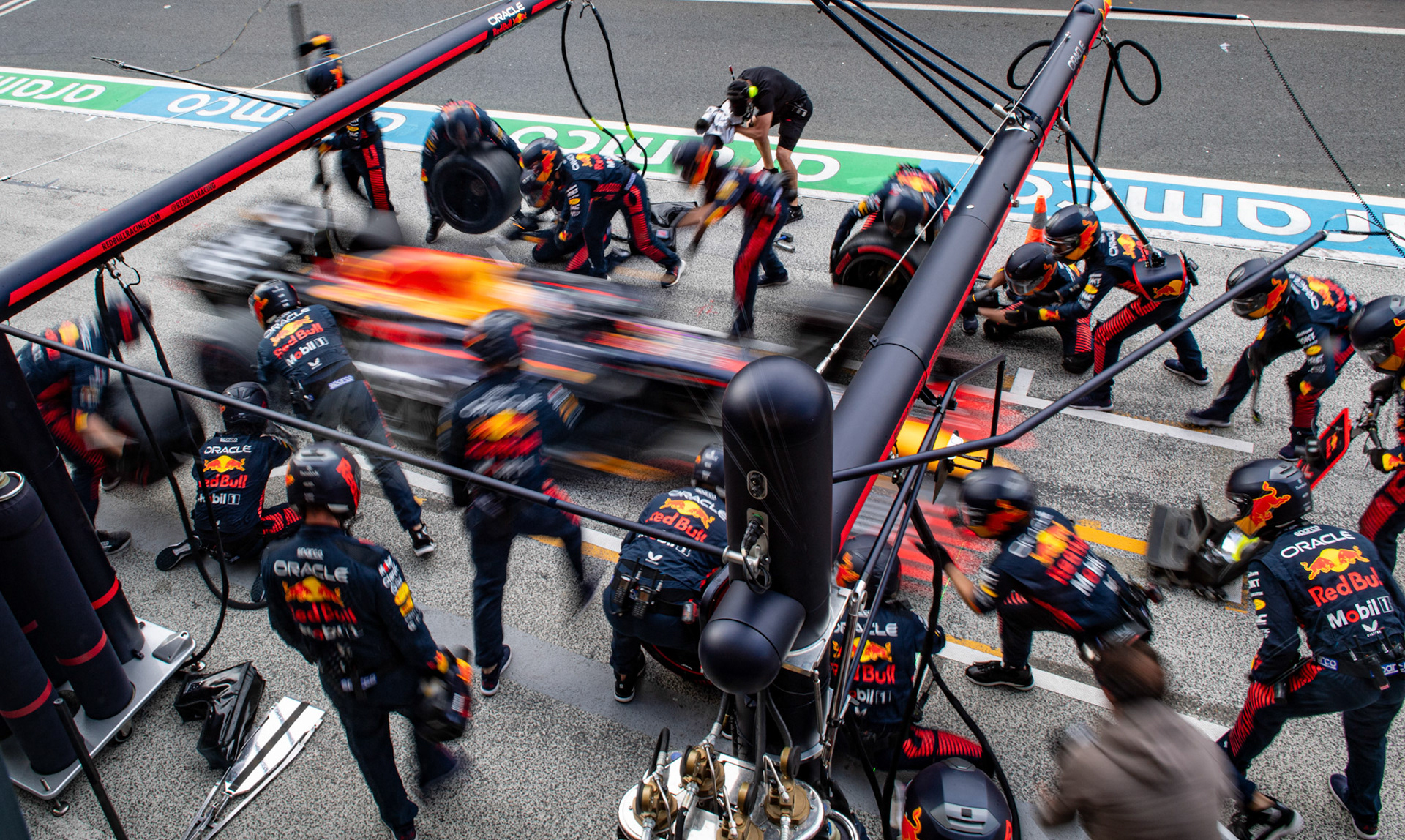 Max Verstappen (NED) Red Bull Racing Pitstop / Boxenstop;Formel 1 GP Holland / Zandvoort. Sonntag, 27.08.2023