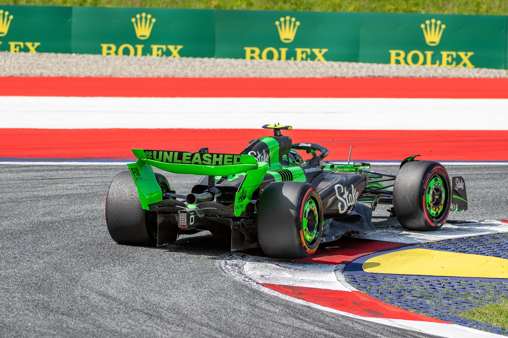 Guanyu Zhou #24, Stake F1 Team Kick Sauber;Formel 1 GP Austria / Österreich. Samstag, 29.06.2024