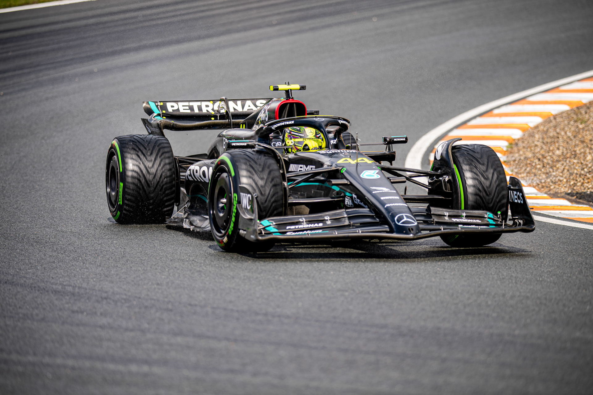 Lewis Hamilton (GBR) Mercedes AMG F1 Team; Formel 1 GP Holland / Zandvoort. Samstag, 26.08.2023