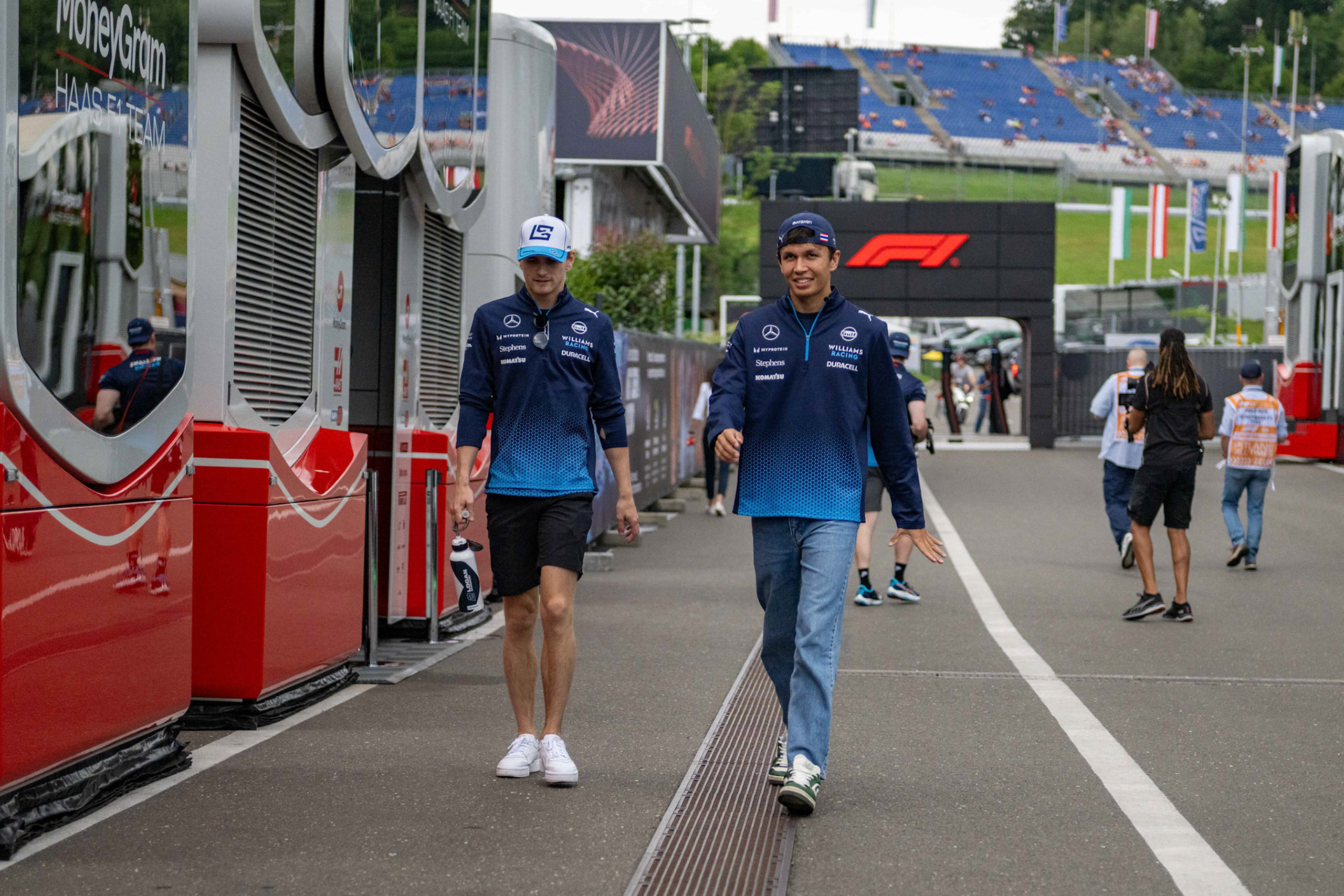 Alexander Albon #23, Williams Racing und Logan Sargeant #2, Williams Racing;Formel 1 GP Austria / Österreich. Freitag, 28.06.2024