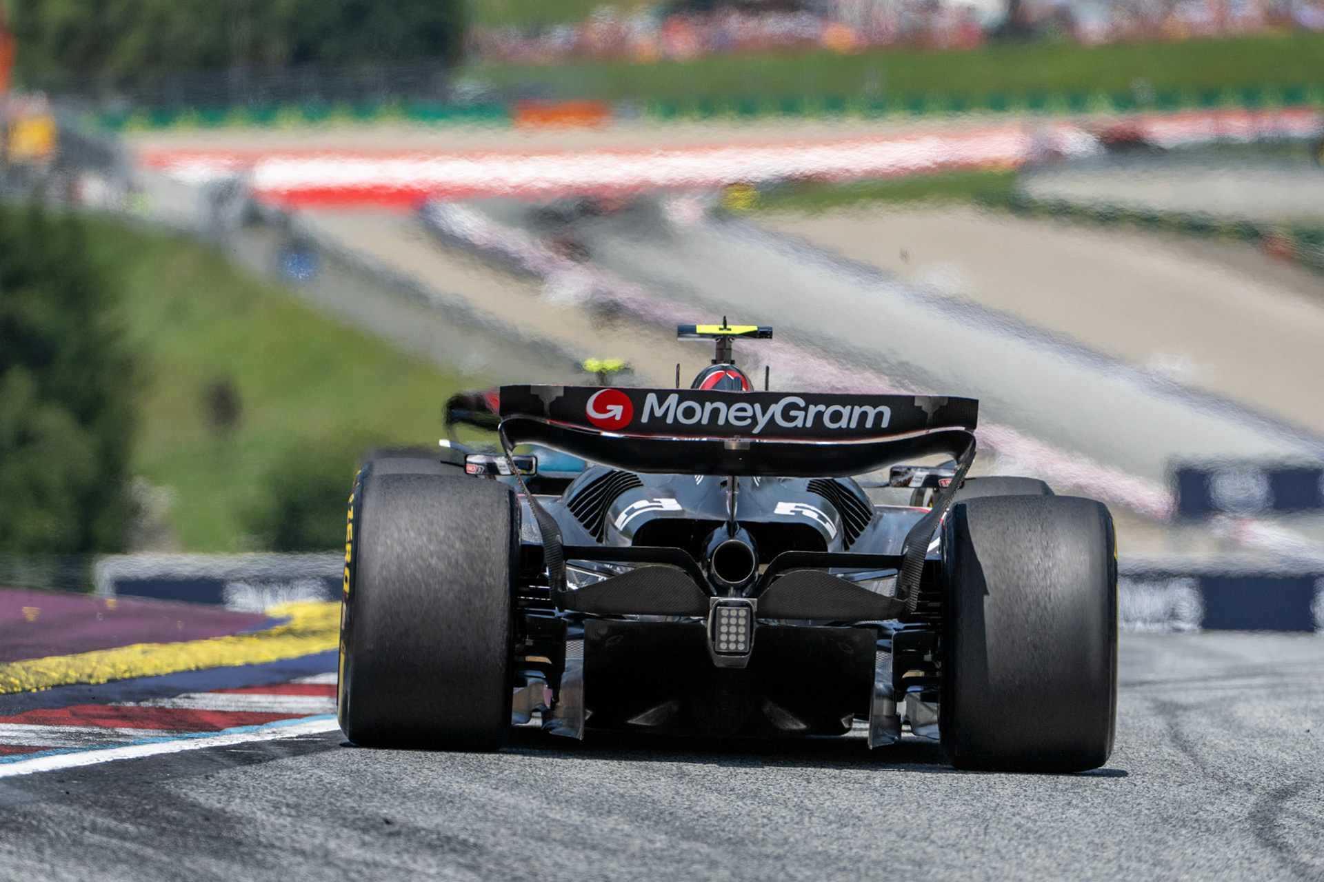 Nico Hülkenberg #27, MoneyGram Haas F1 Team;Formel 1 GP Austria / Österreich. Samstag, 29.06.2024
