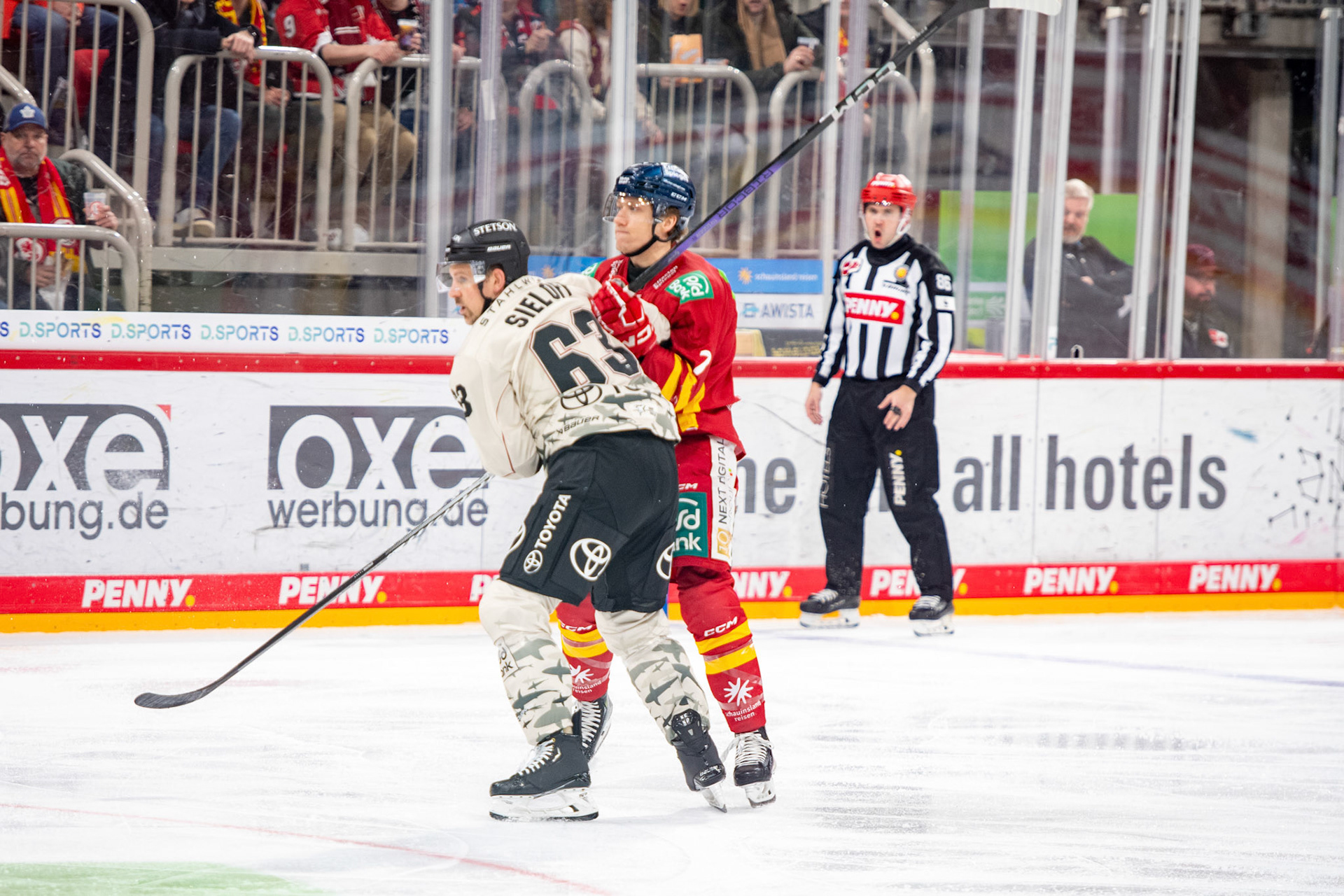 Patrick Sieloff, Kohen Olischefski; DEL Düsseldorfer EG - Kölner Haie, 25.02.2024