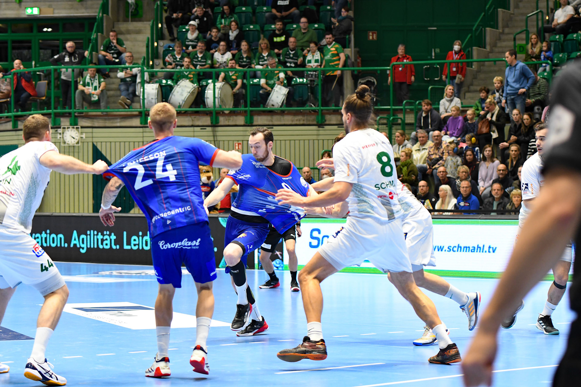 Linus Arnesson #24; Handball Bundesliga; BHC 06 - HSG Wetzlar 06.11.2022