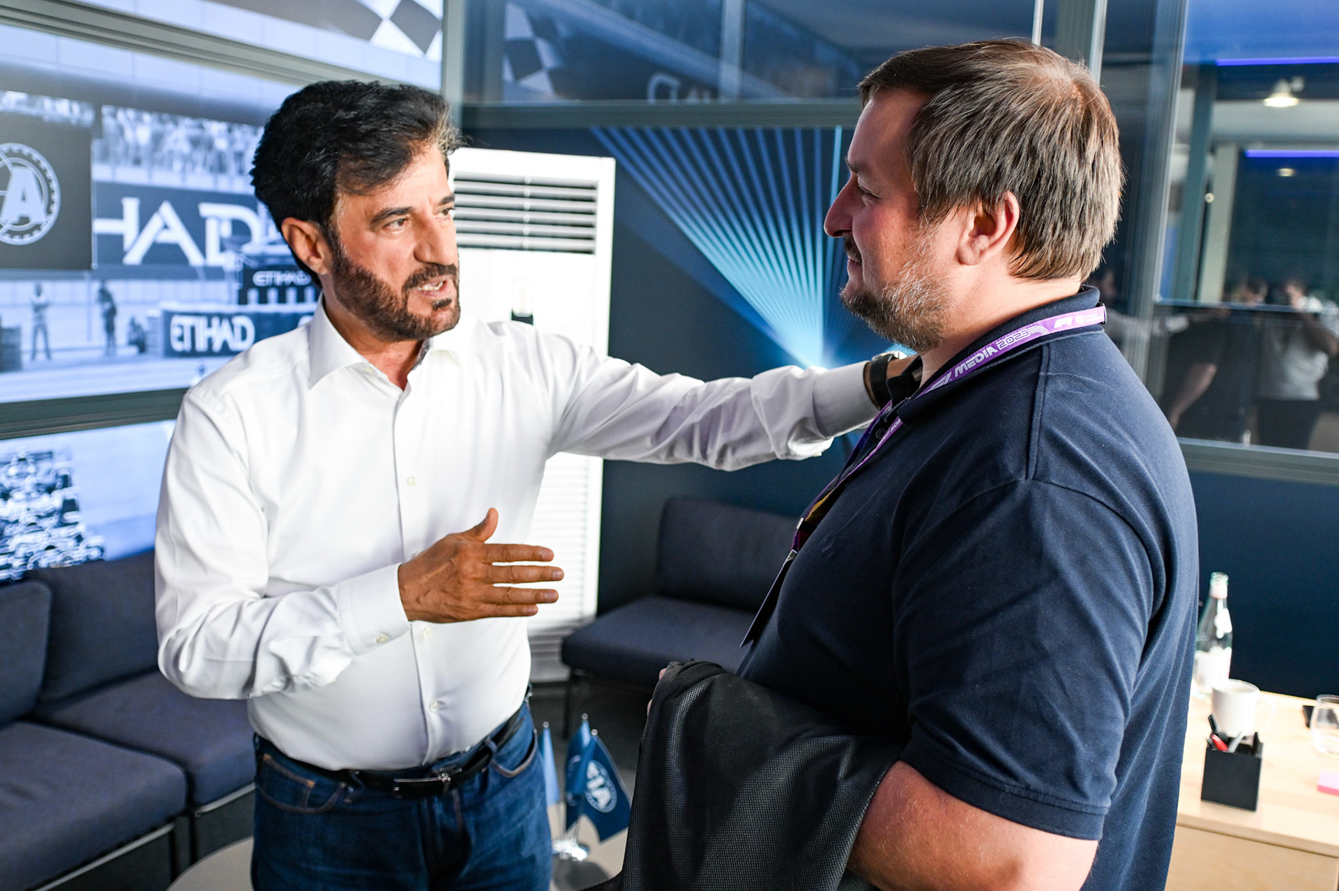 Mohammed bin Sulayem im Interview mit Christian Nimmervoll; Formel 1 GP Spa Francorchamps/ Belgien. Samstag, 29.07.2023