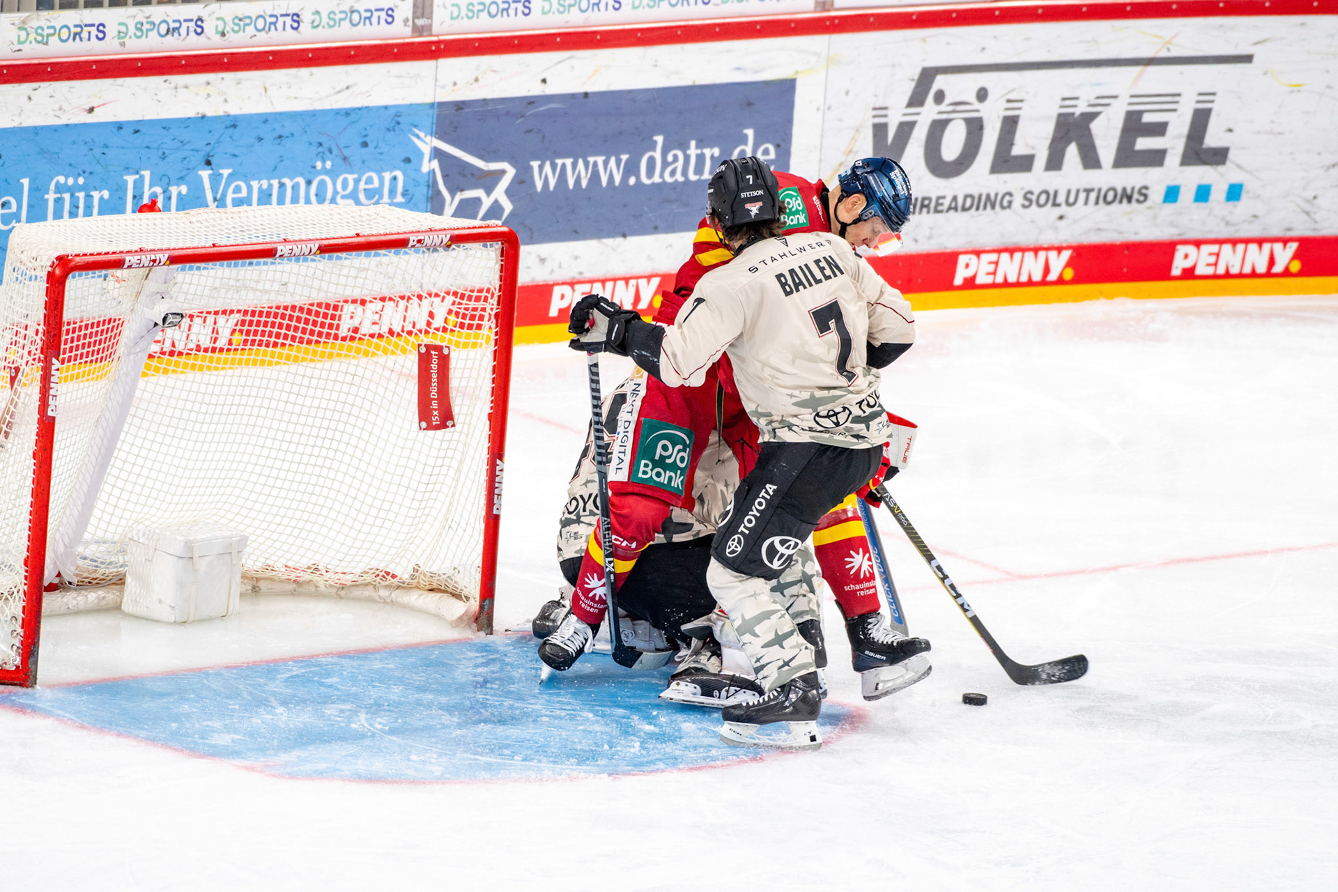 Nicholas Bailen, Tobias Ancicka; DEL Düsseldorfer EG - Kölner Haie, 25.02.2024