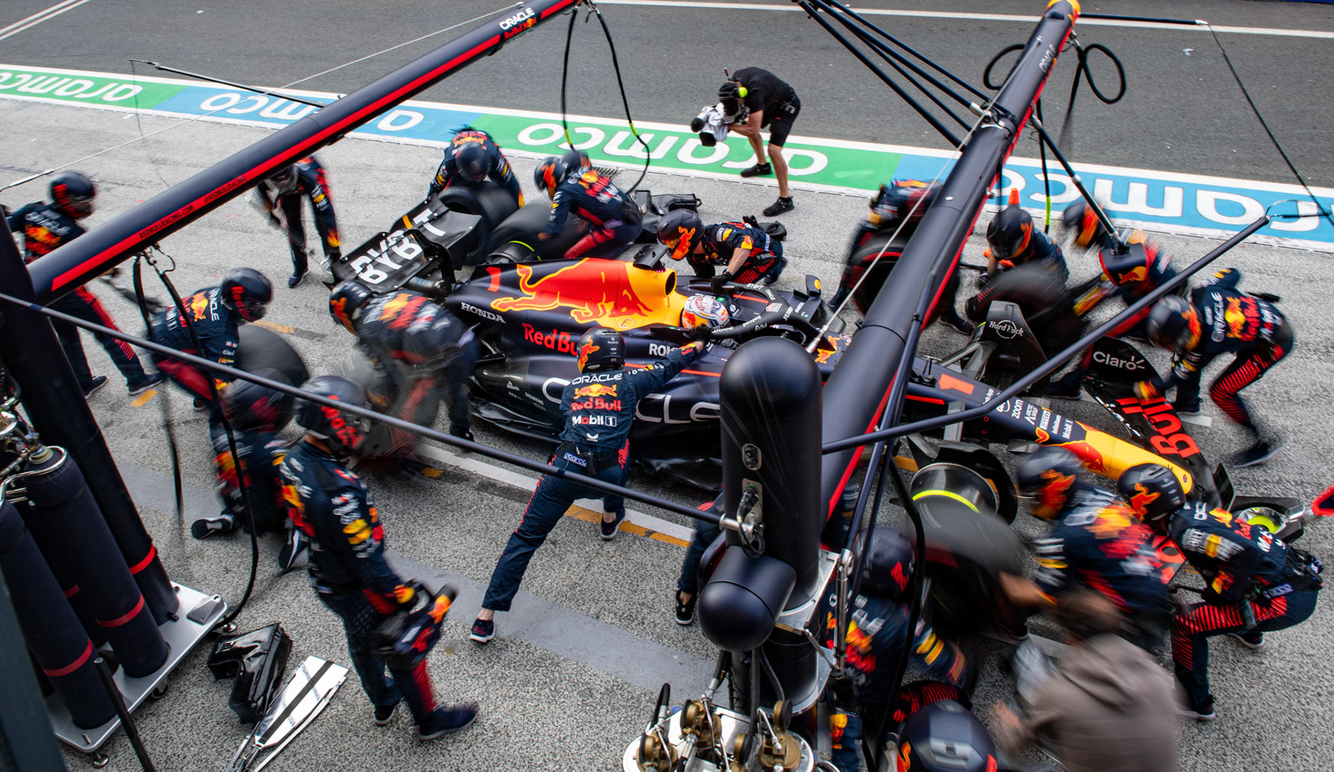 Max Verstappen (NED) Red Bull Racing Pitstop / Boxenstop;Formel 1 GP Holland / Zandvoort. Sonntag, 27.08.2023