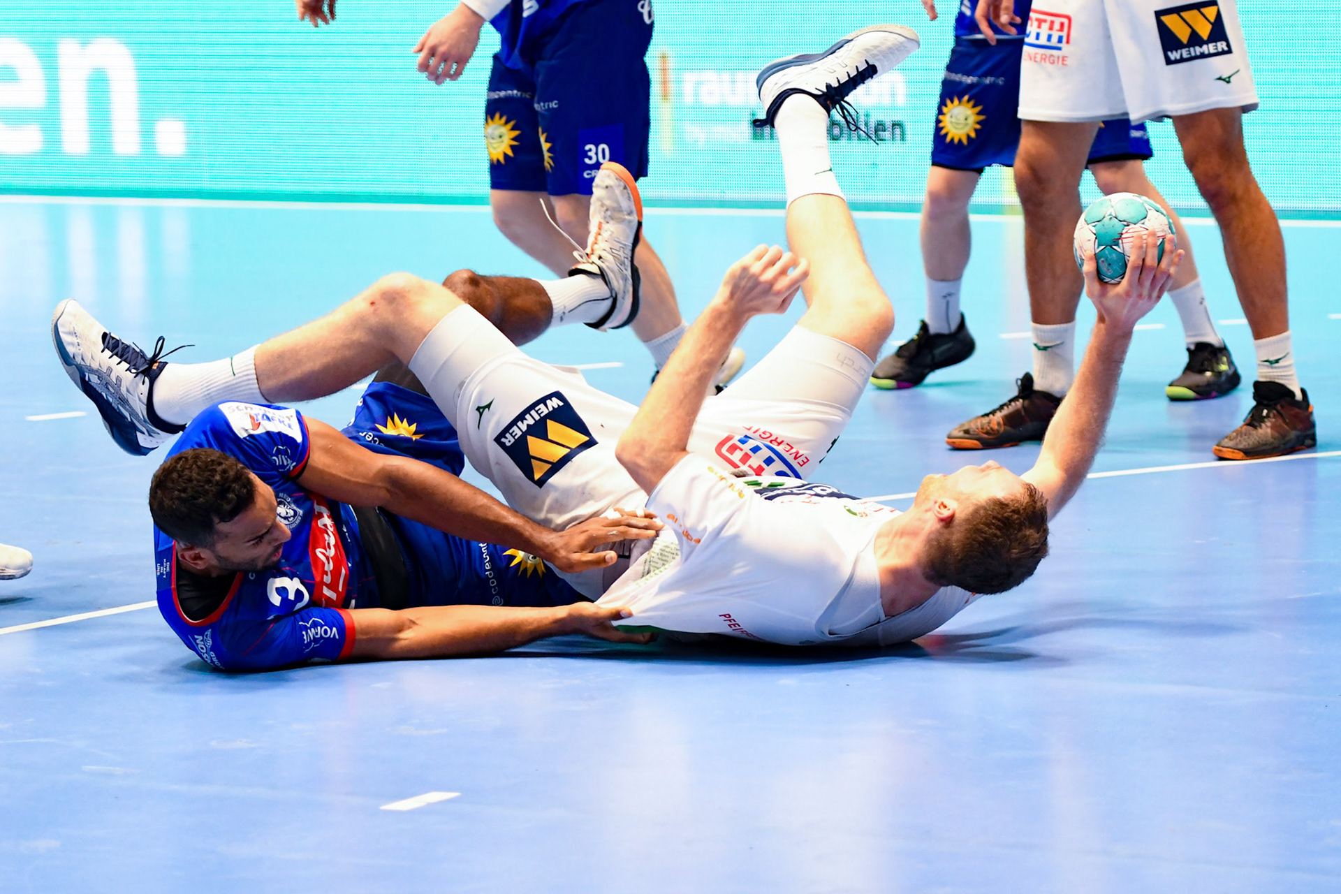 Tom Kare Nikolaisen #30; Handball Bundesliga; BHC 06 - HSG Wetzlar 06.11.2022