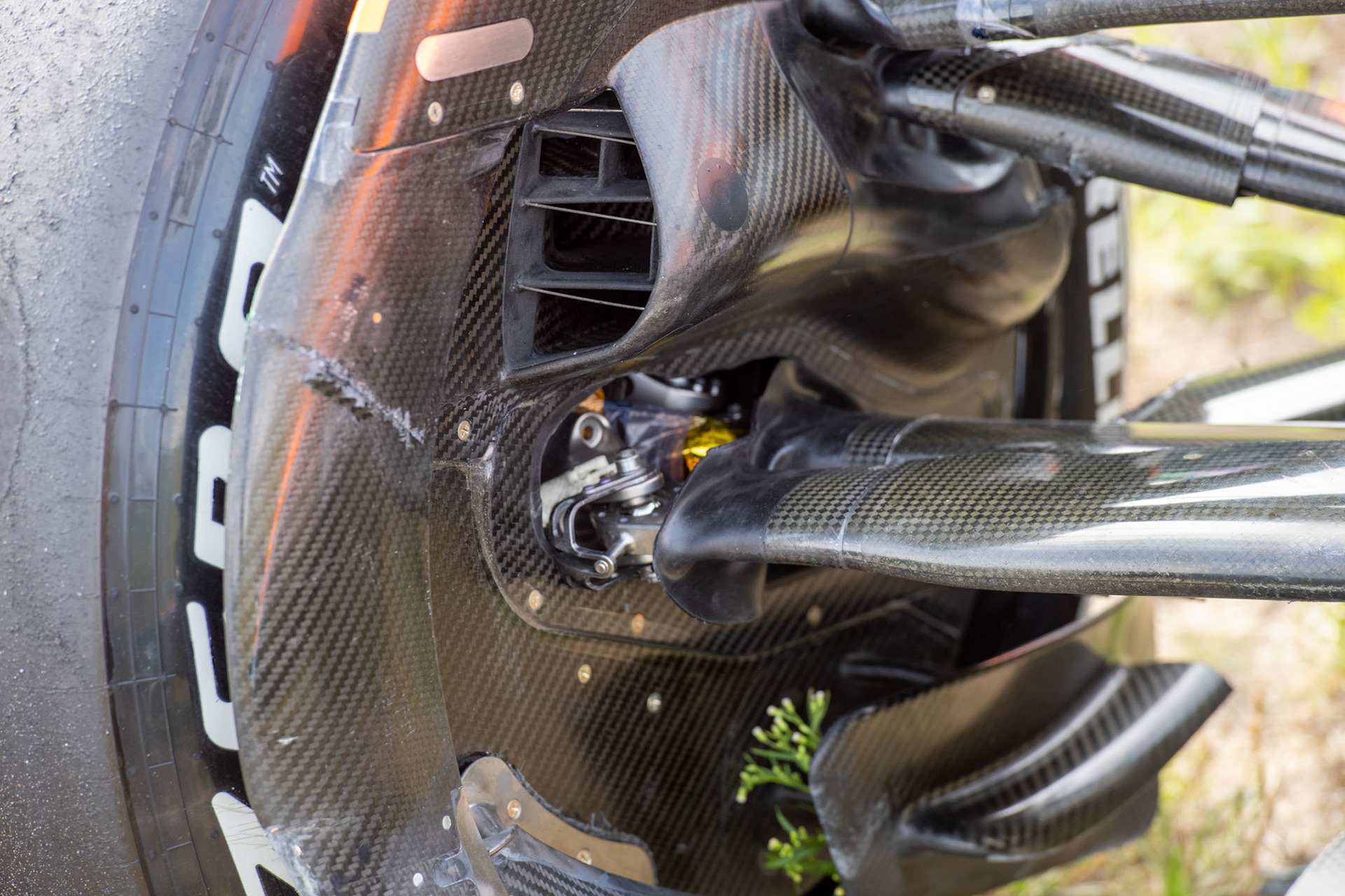 Unfall zwischen Daniel Ricciardo und Oscar Piastri in FP2; Formel 1 GP Holland / Zandvoort. Freitag, 25.08.2023