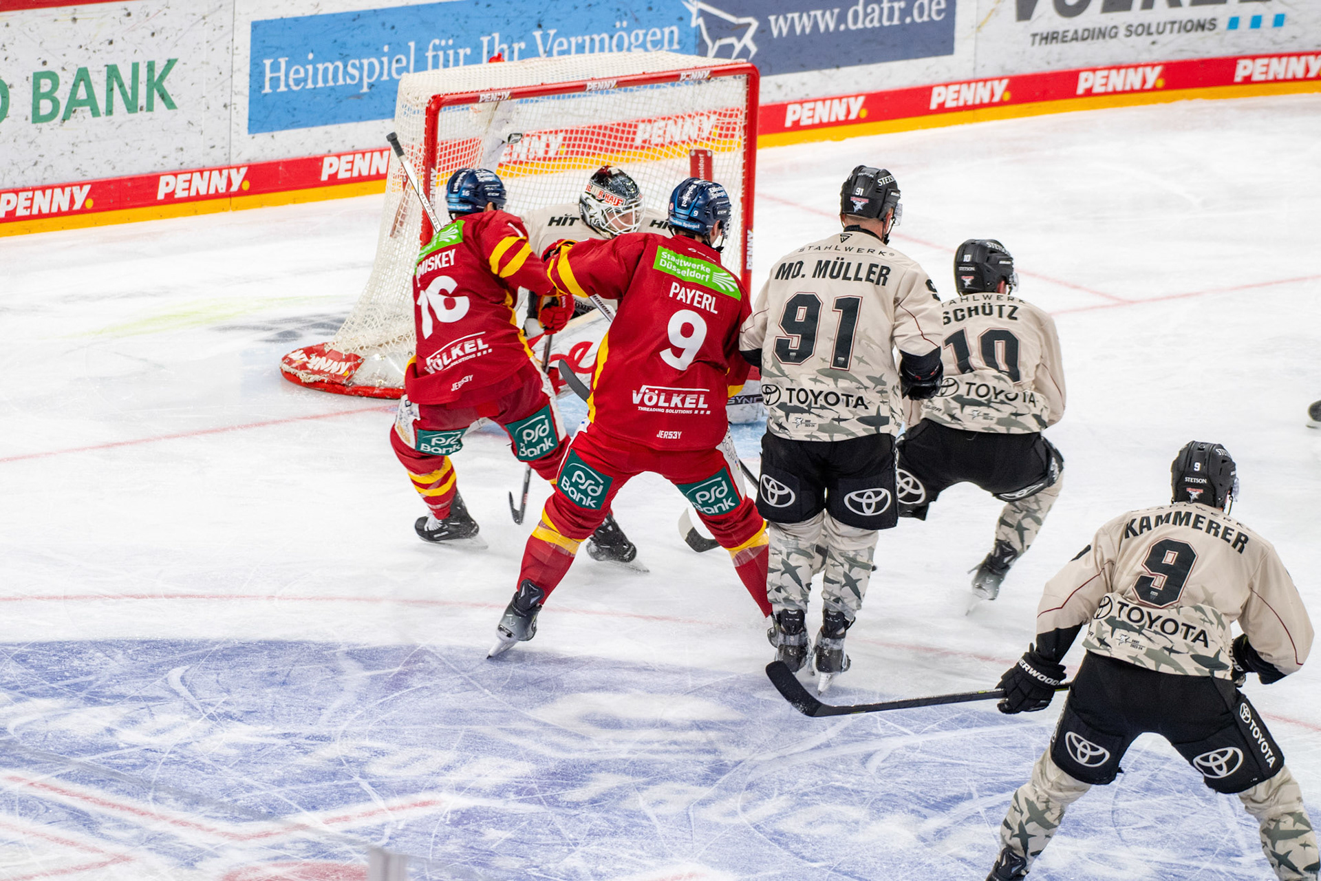 Maximilian Kammer, Adam Payerl, Moritz Müller, Justin Schütz, Maximilian Kammerer; DEL Düsseldorfer EG - Kölner Haie, 25.02.2024