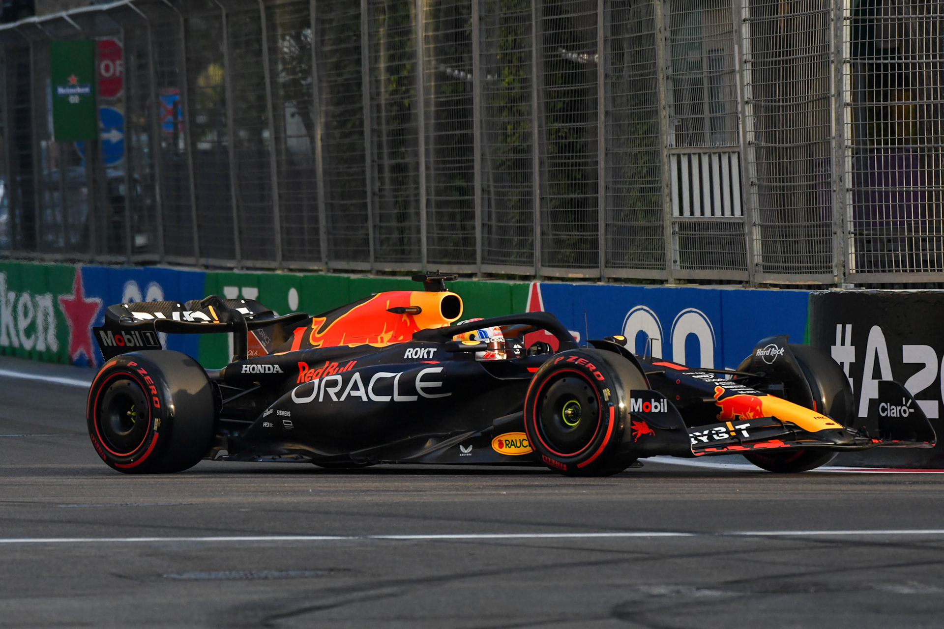Max Verstappen (NED) Red Bull Racing; Formel 1 GP Baku Azerbaijan. Freitag 28.04.2023