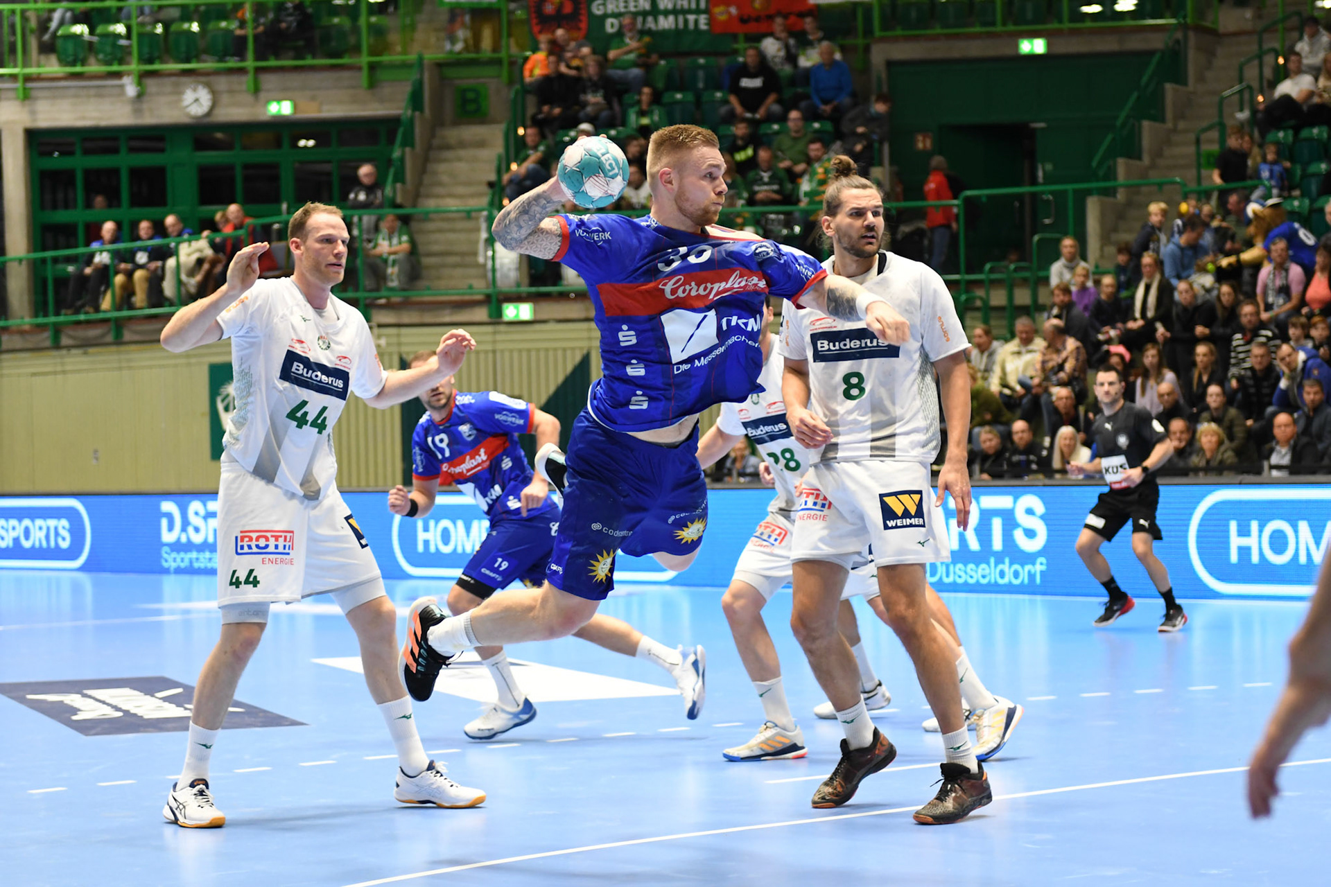 Linus Arnesson #24; Handball Bundesliga; BHC 06 - HSG Wetzlar 06.11.2022
