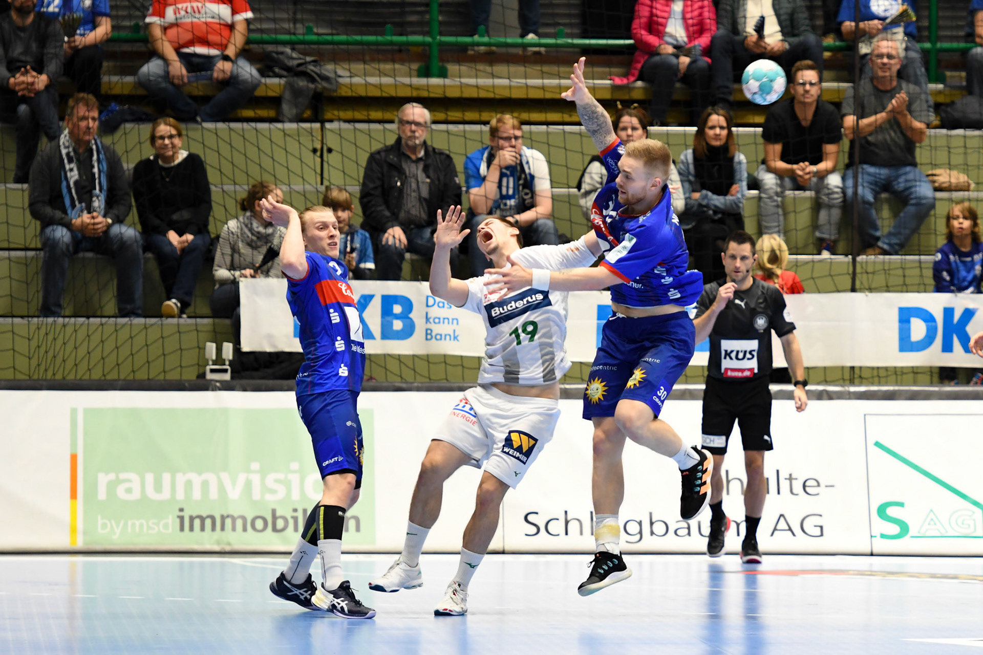 Lars Weissgerber #19; Handball Bundesliga; BHC 06 - HSG Wetzlar 06.11.2022
