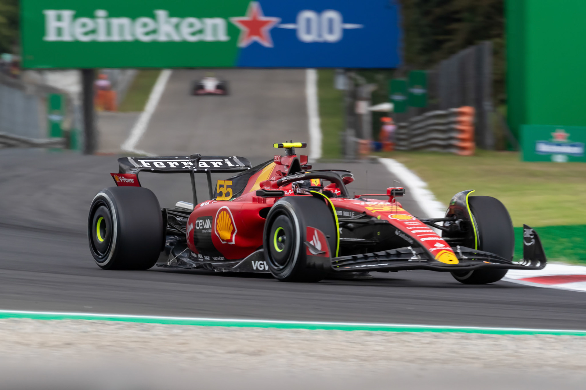 Carlos Sainz (ESP) Scuderia Ferrari; Formel 1 GP Italien / Monza. Freitag, 01.09.2023