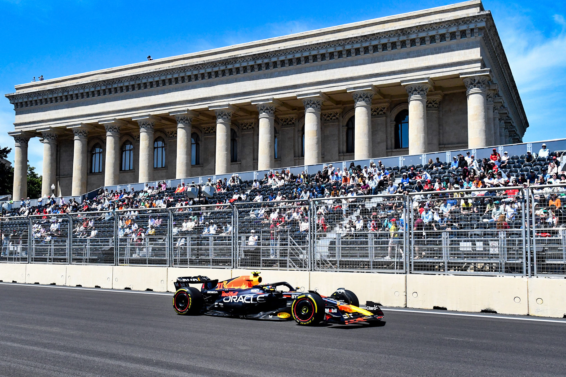 Sergio Perez (MEX) Red Bull Racing; Formel 1 GP Baku Azerbaijan. Samstag 29.04.2023