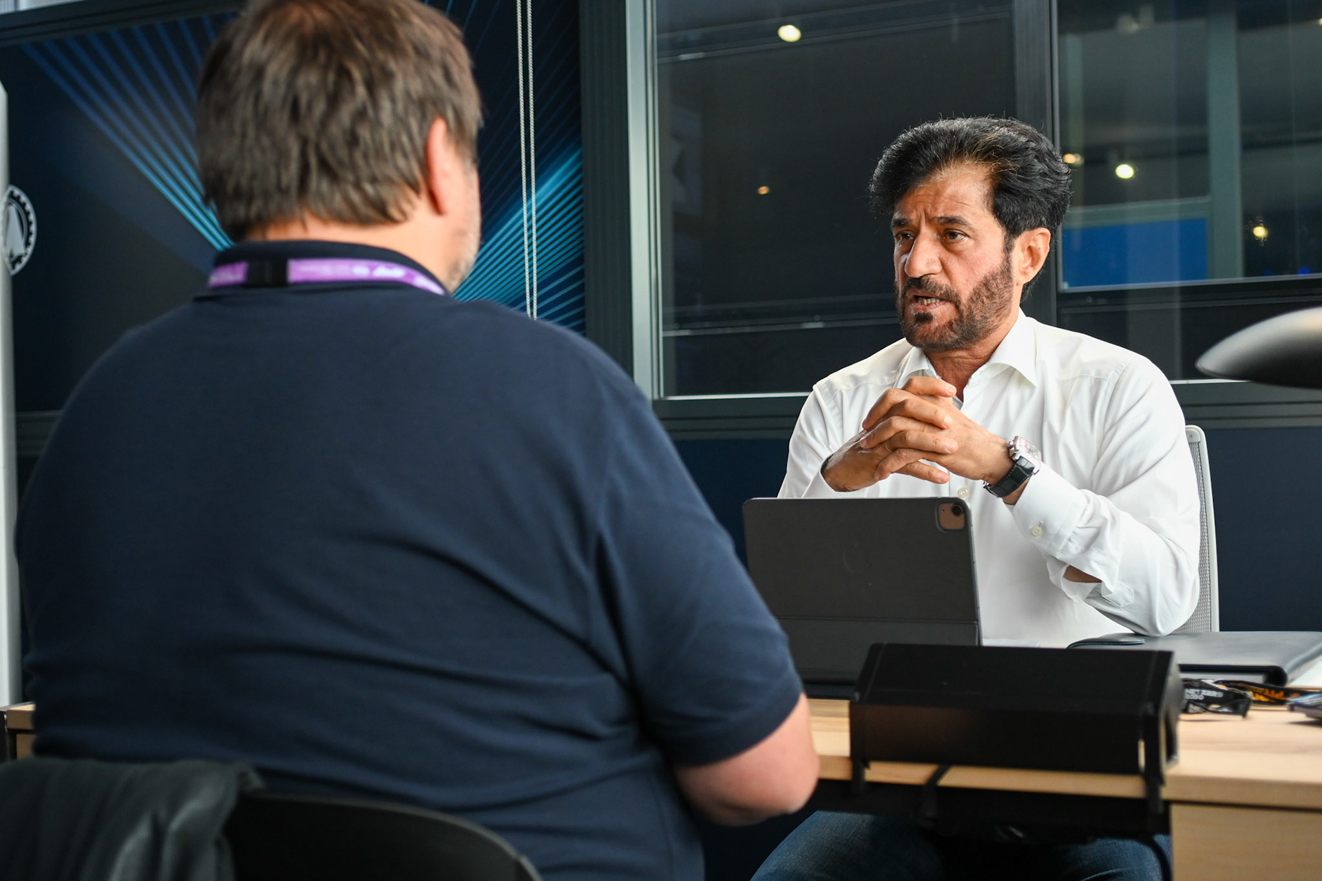 Mohammed bin Sulayem im Interview mit Christian Nimmervoll; Formel 1 GP Spa Francorchamps/ Belgien. Samstag, 29.07.2023