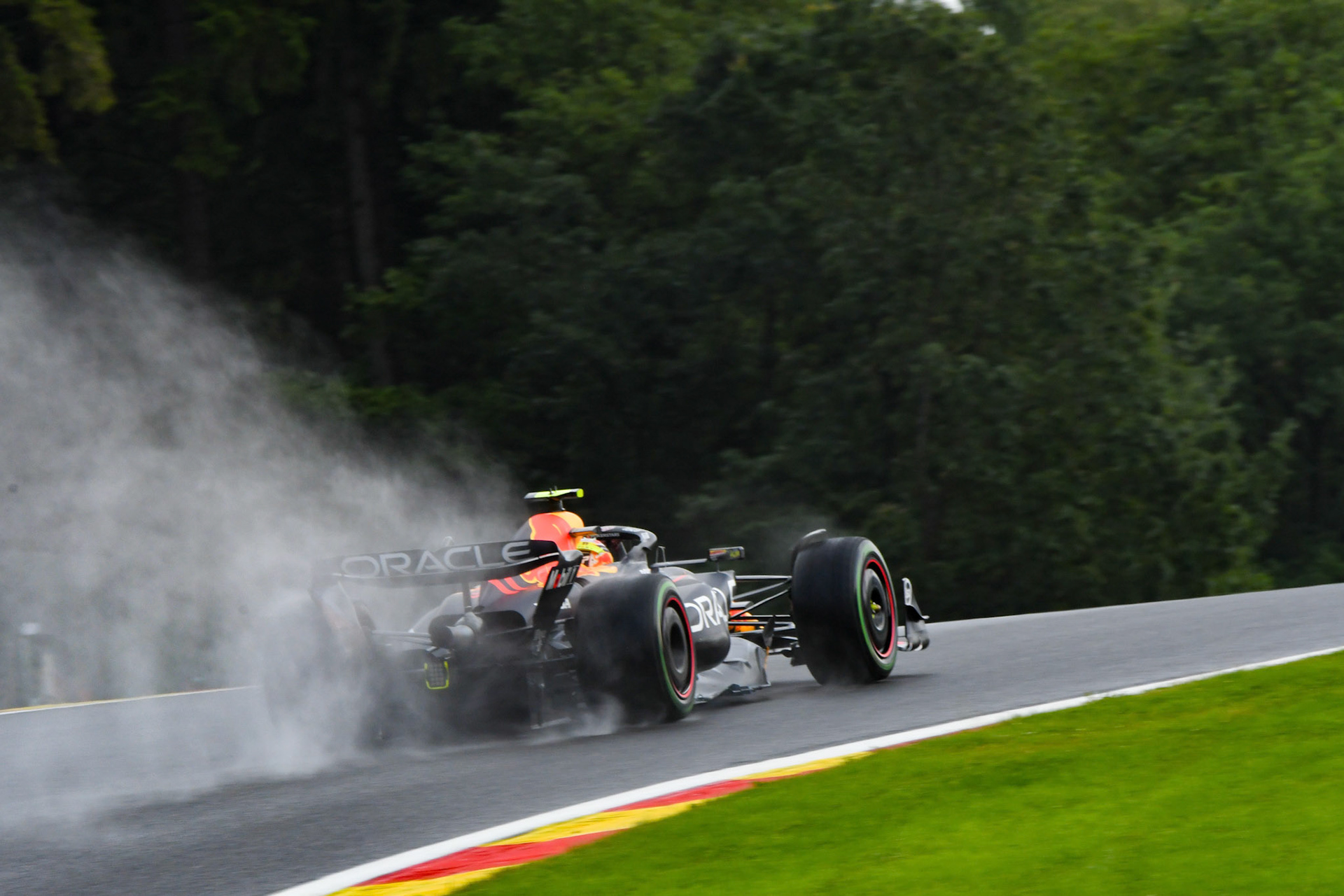 Sergio Perez (MEX) Red Bull Racing; Formel 1 GP Spa Francorchamps/ Belgien. Freitag, 28.07.2023