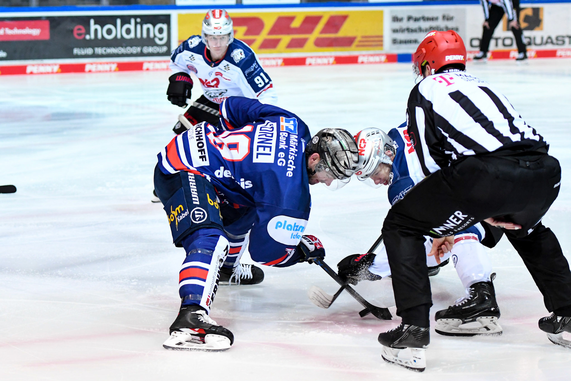 Eric Cornel 18; DEL Iserlohn Roosters - Nuernberg Ice Tigers 17.02.2023
