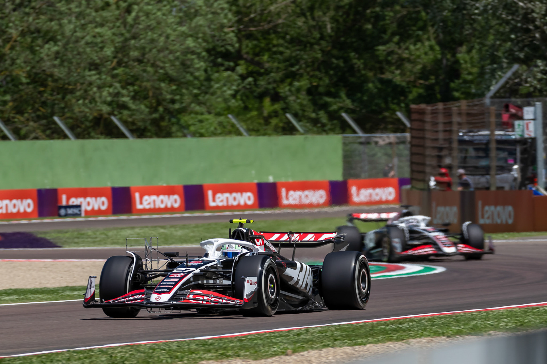 Nico Hülkenberg #27, MoneyGram Haas F1 Team; F1 GP Imola / Italien Freitag, 17.05.2024