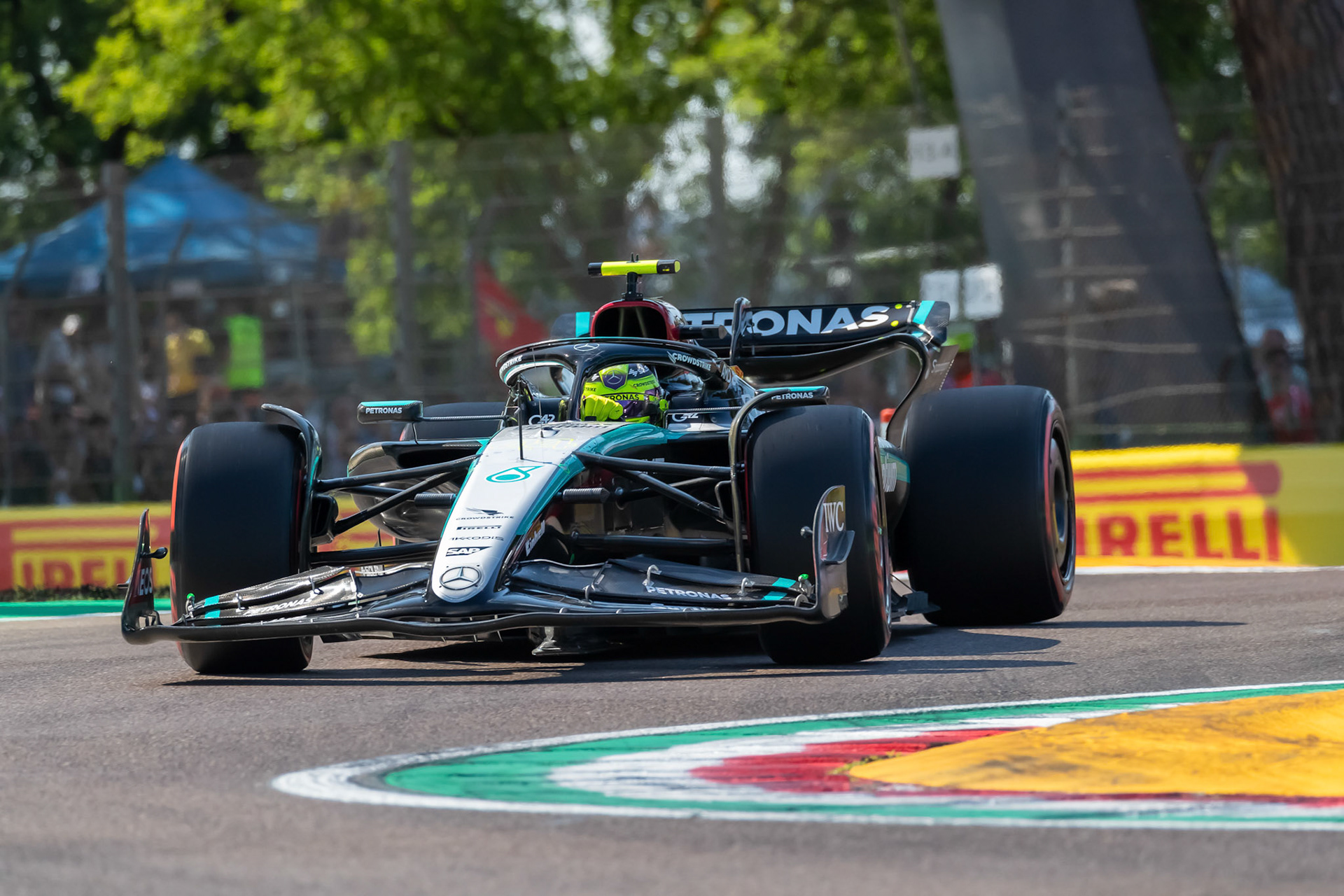 Lewis Hamilton #44, Mercedes-AMG Petronas F1 Team; F1 GP Imola / Italien Samstag, 18.05.2024