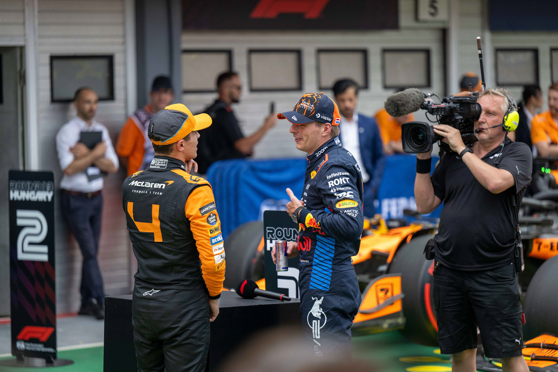 Lando Norris #4, McLaren Formula 1 Team und Max Verstappen #1, Oracle Red Bull Racing;Formel 1 Budapest / Ungarn, 20.07.2024