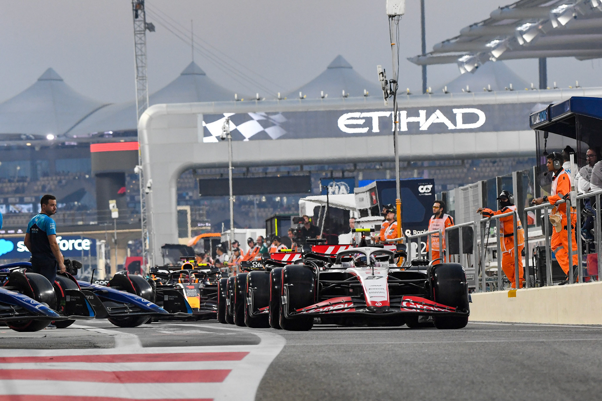 Nico Hülkenberg (GER) Haas F1 Team; Formel 1 GP Abu Dhabi. Freitag 24.11.2023
