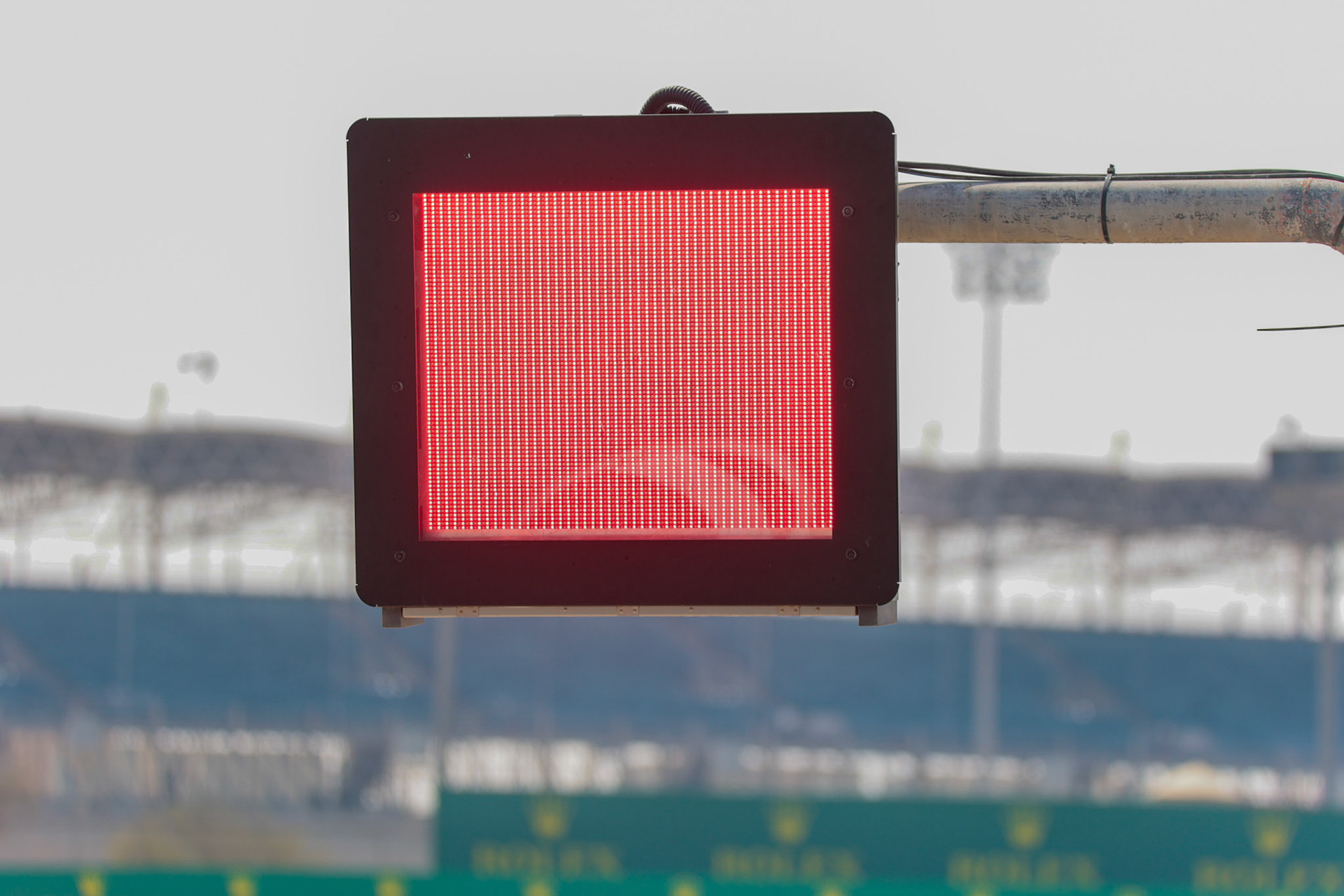 Rote Flagge in Bahrain; Formel 1 Pre-Season Tests Bahrain. Freitag, 23.02.2024