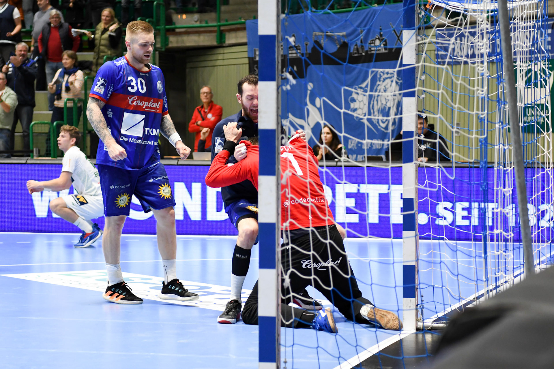 Tom Kare Nikolaisen #30; Handball Bundesliga; BHC 06 - HSG Wetzlar 06.11.2022