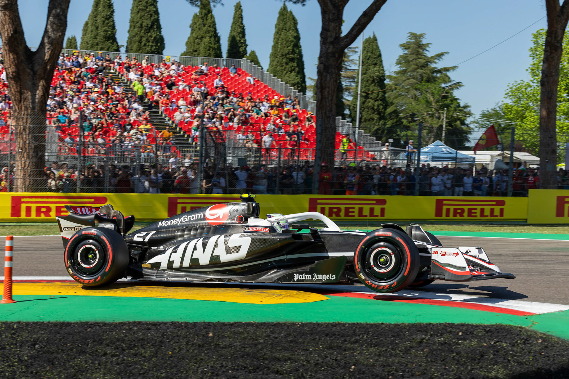 Nico Hülkenberg #27, MoneyGram Haas F1 Team; F1 GP Imola / Italien Samstag, 18.05.2024