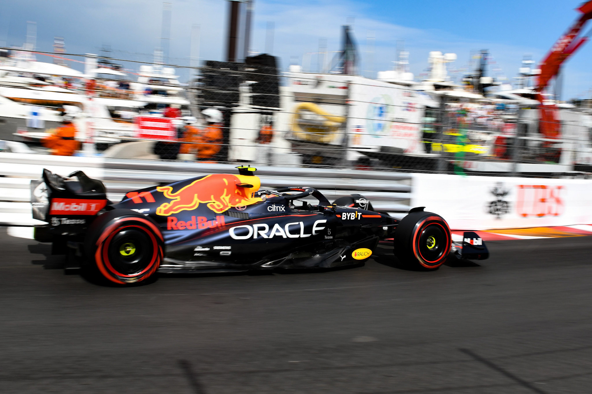 Sergio Perez (MEX) Red Bull Racing; Formel 1 Monaco am 28.05.2022