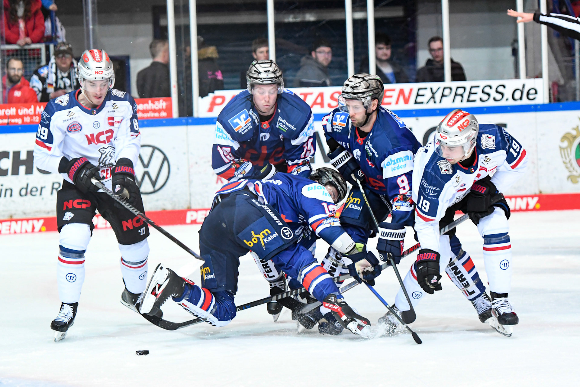 Roosters; DEL Iserlohn Roosters - Nuernberg Ice Tigers 17.02.2023