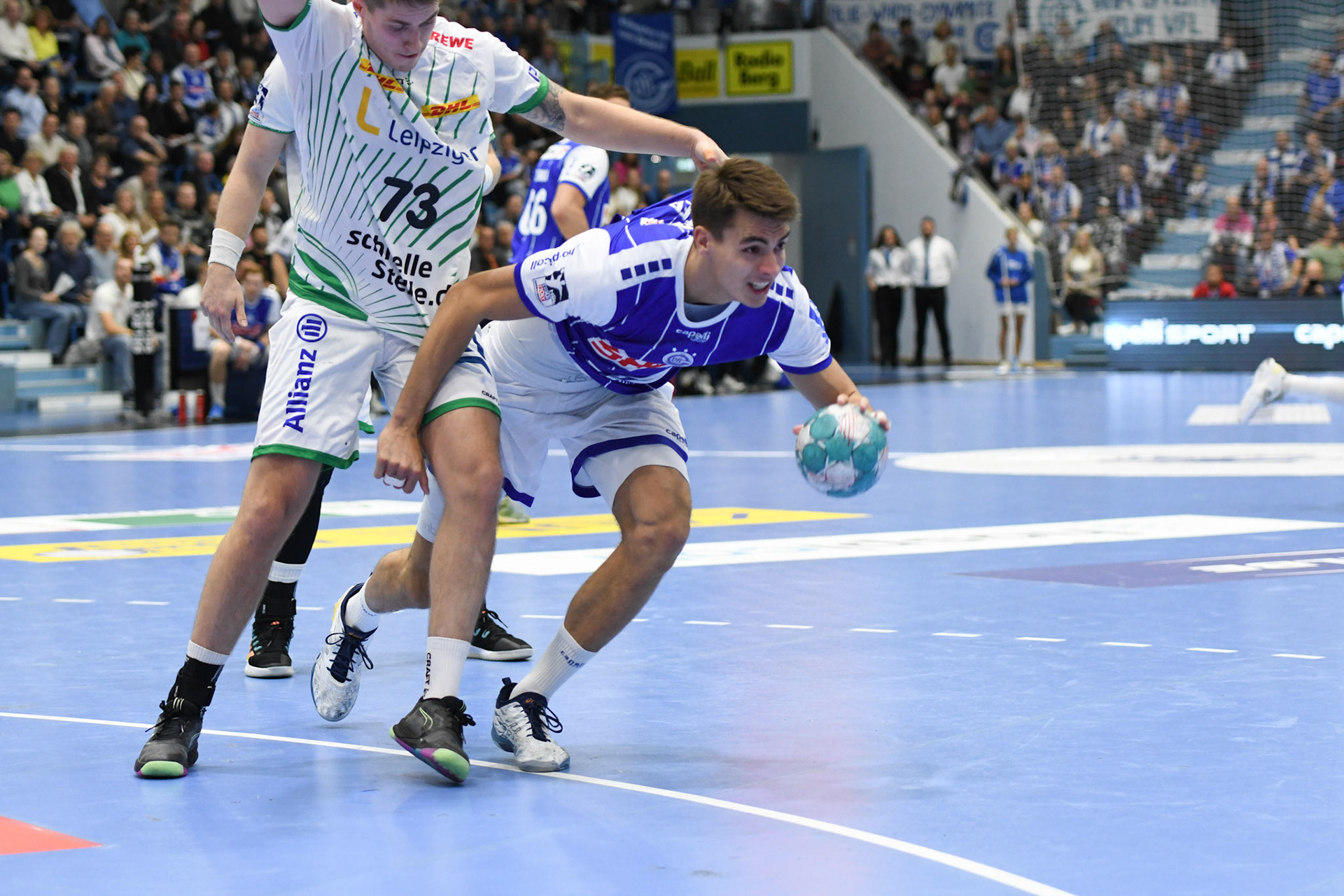 Julian Köster #7; Handball Bundesliga; VfL Gummersbach - SCDHFK Leipzig 09.10.2022