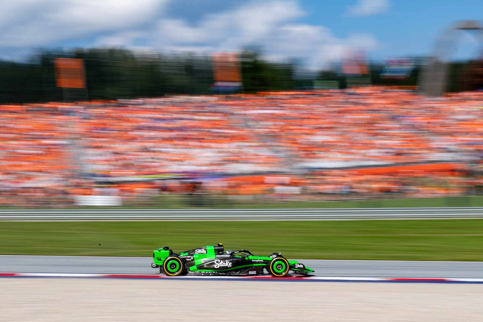 Guanyu Zhou #24, Stake F1 Team Kick Sauber;Formel 1 GP Austria / Österreich. Freitag, 28.06.2024