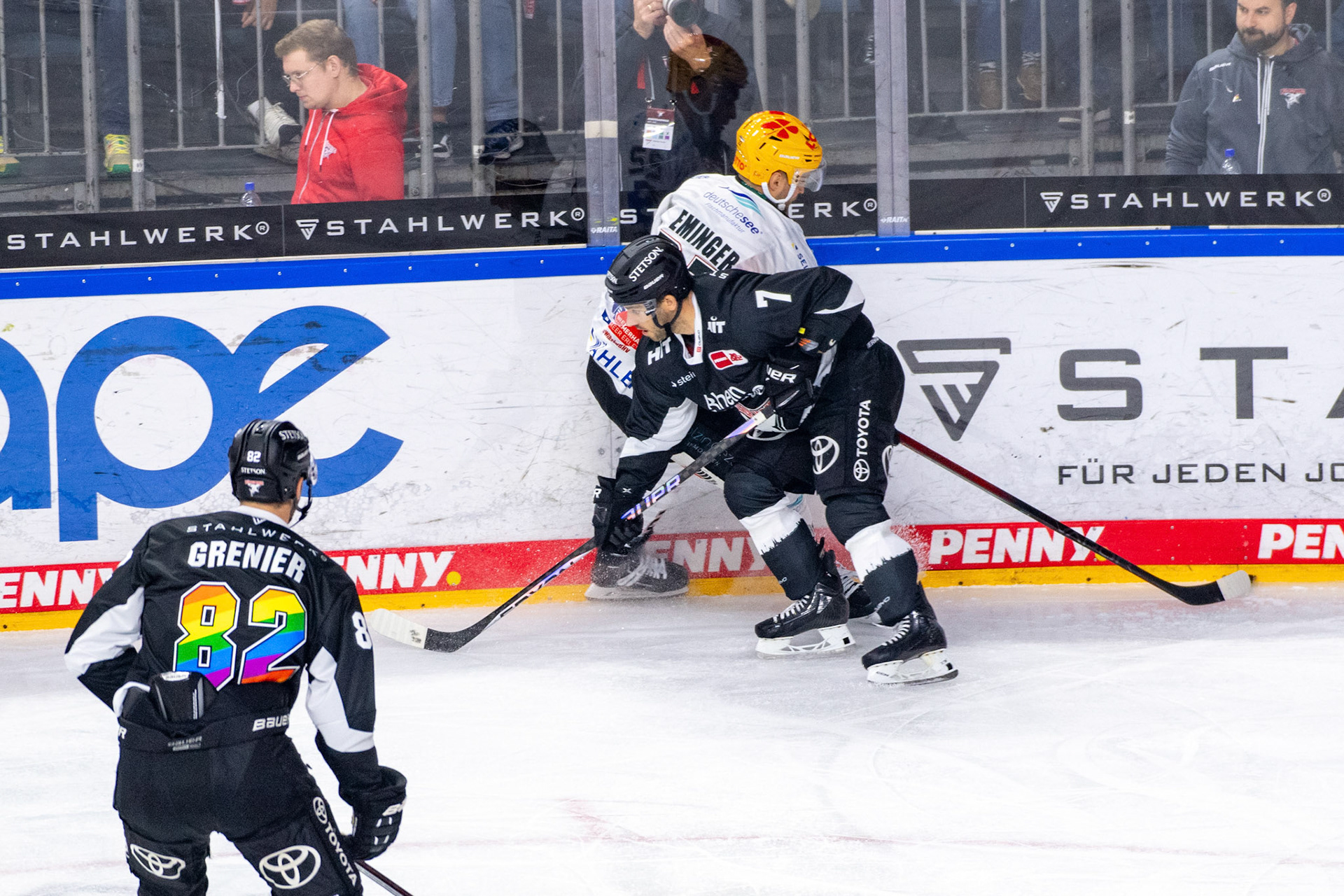 Nicholas Bailen; DEL Kölner Haie - Bremerhaven Fischtown Pinguins, 01.11.2023
