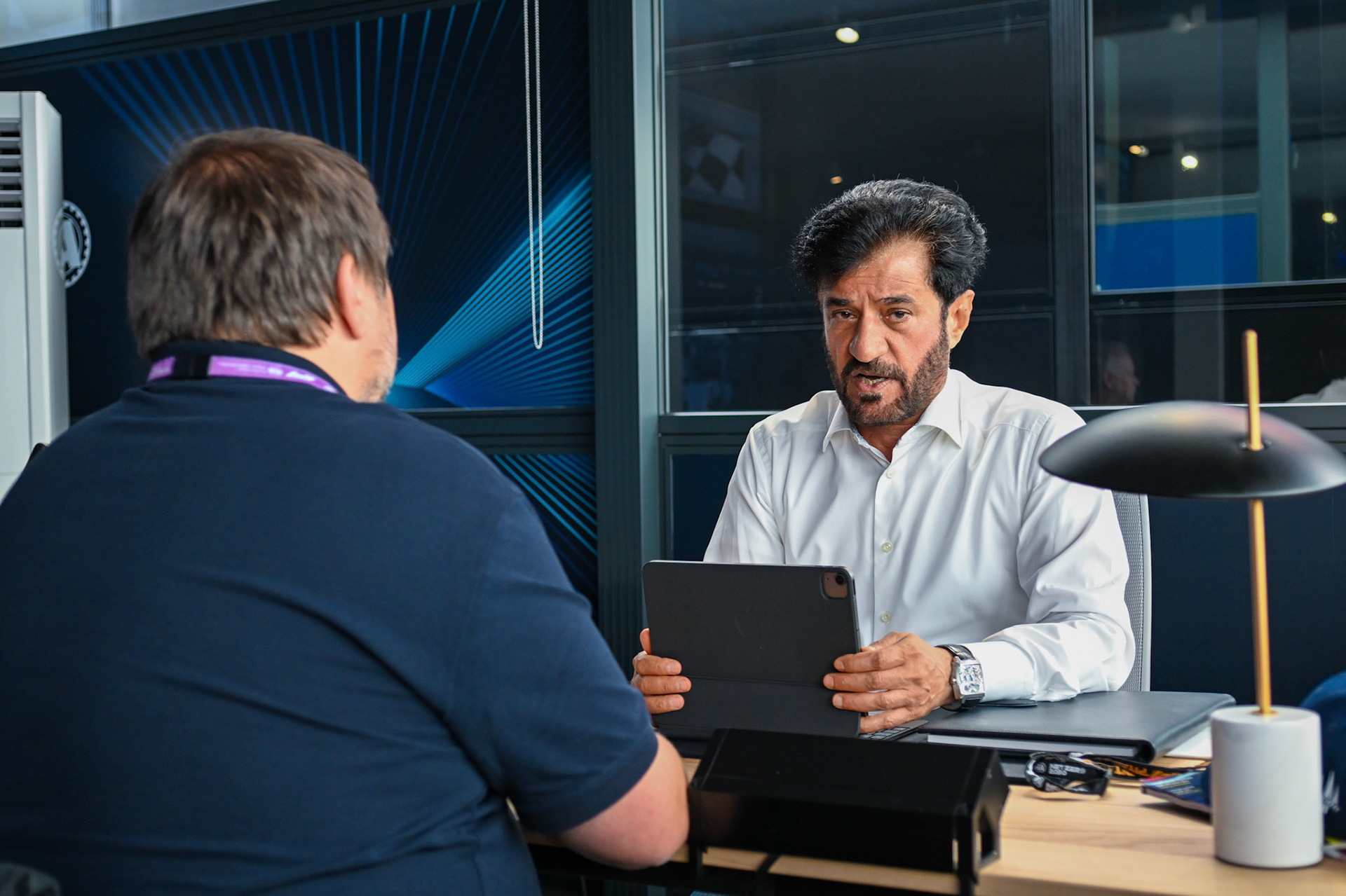 Mohammed bin Sulayem im Interview mit Christian Nimmervoll; Formel 1 GP Spa Francorchamps/ Belgien. Samstag, 29.07.2023