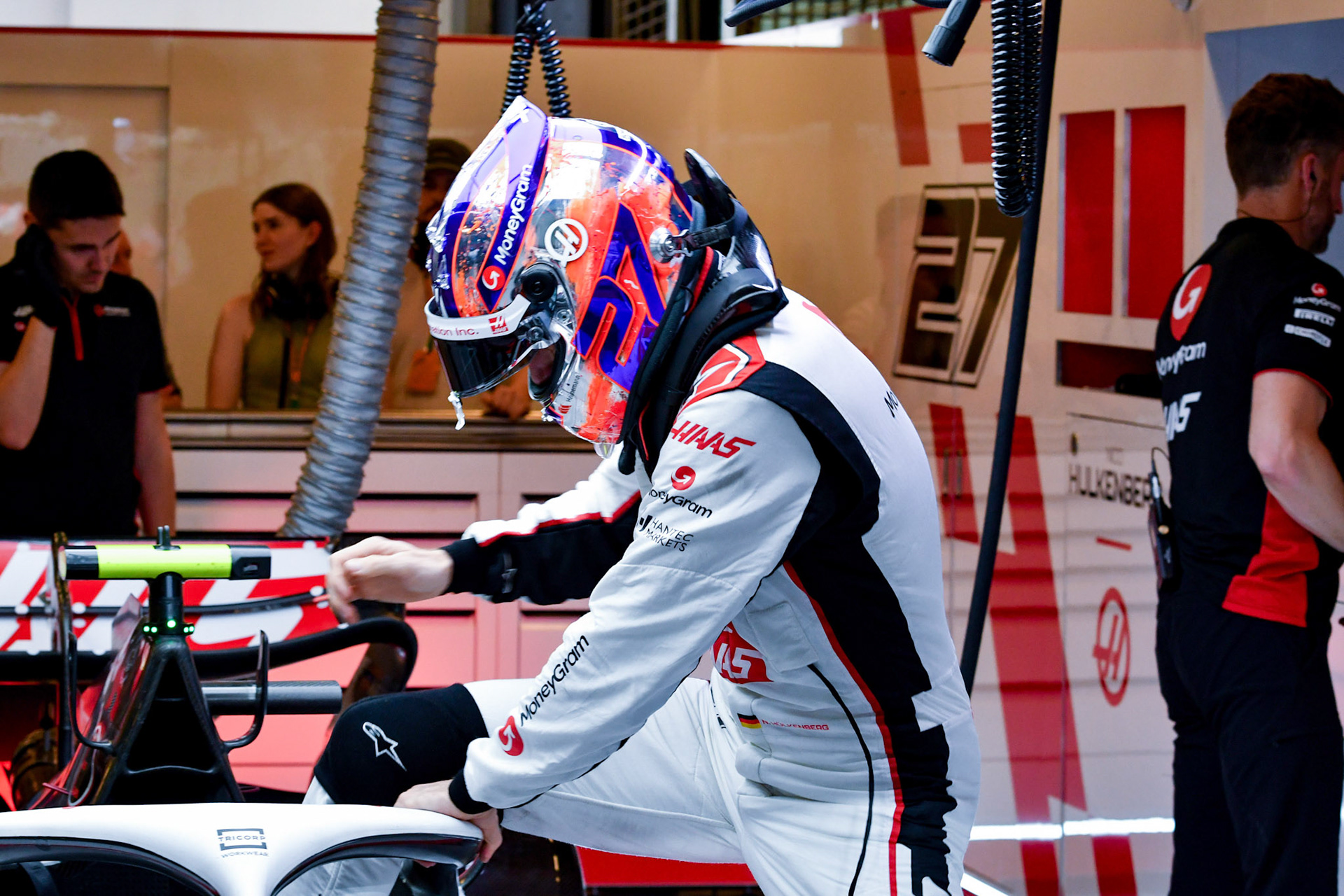 Nico Hülkenberg (GER) Haas F1 Team; Formel 1 GP Abu Dhabi. Freitag 24.11.2023