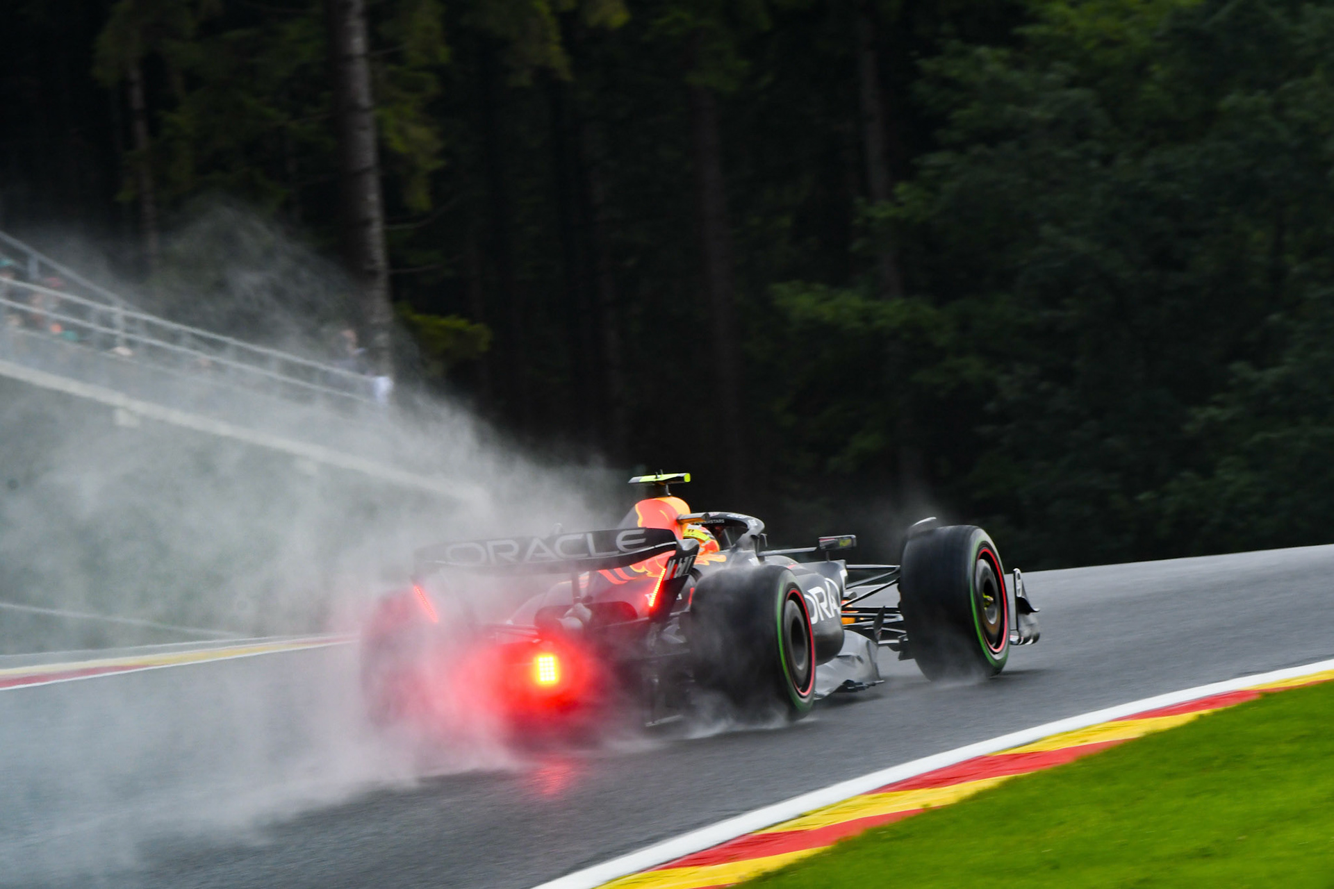 Sergio Perez (MEX) Red Bull Racing; Formel 1 GP Spa Francorchamps/ Belgien. Freitag, 28.07.2023