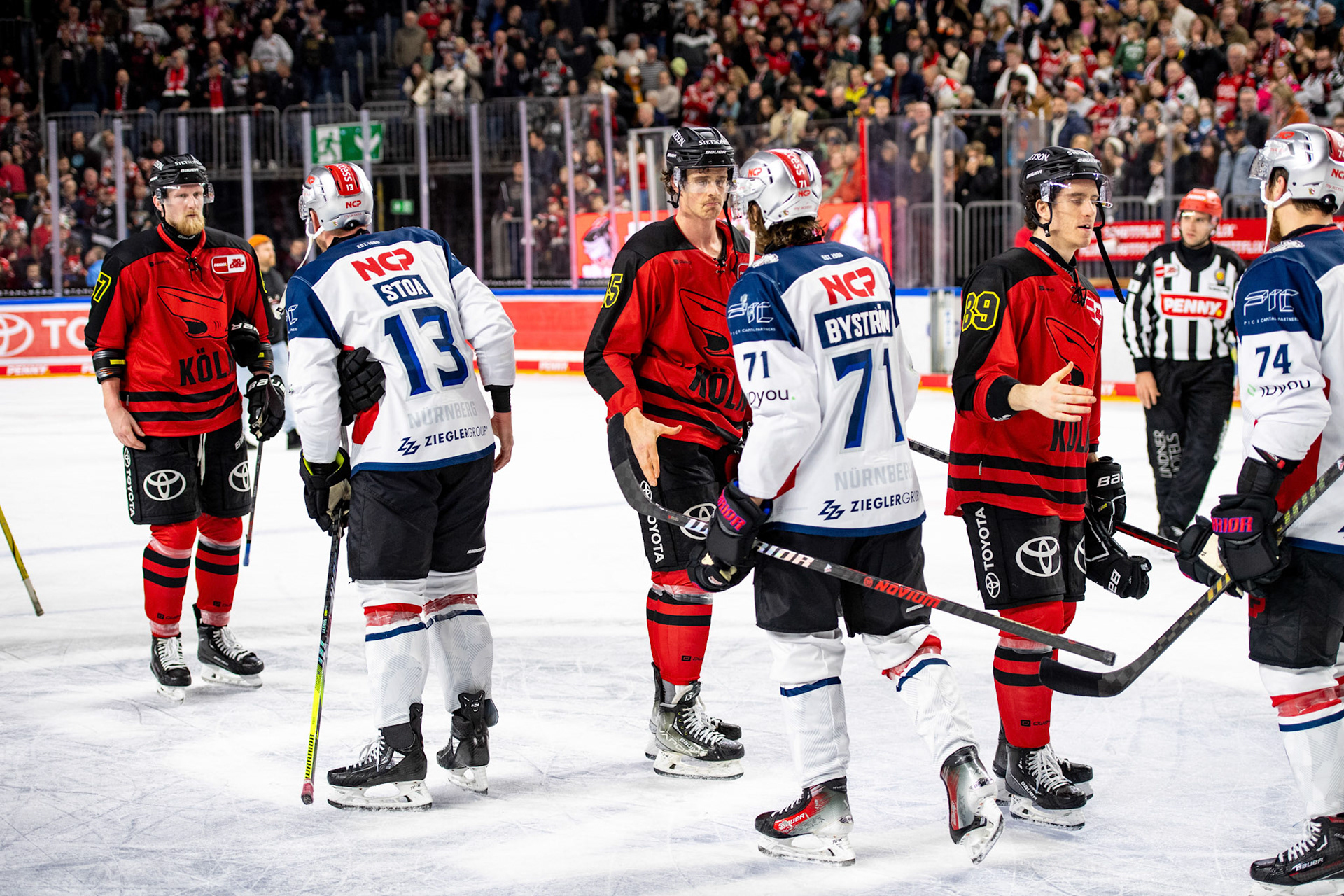 Koelner Haie; DEL Kölner Haie - Nürnberg Ice Tigers, 17.12.2023