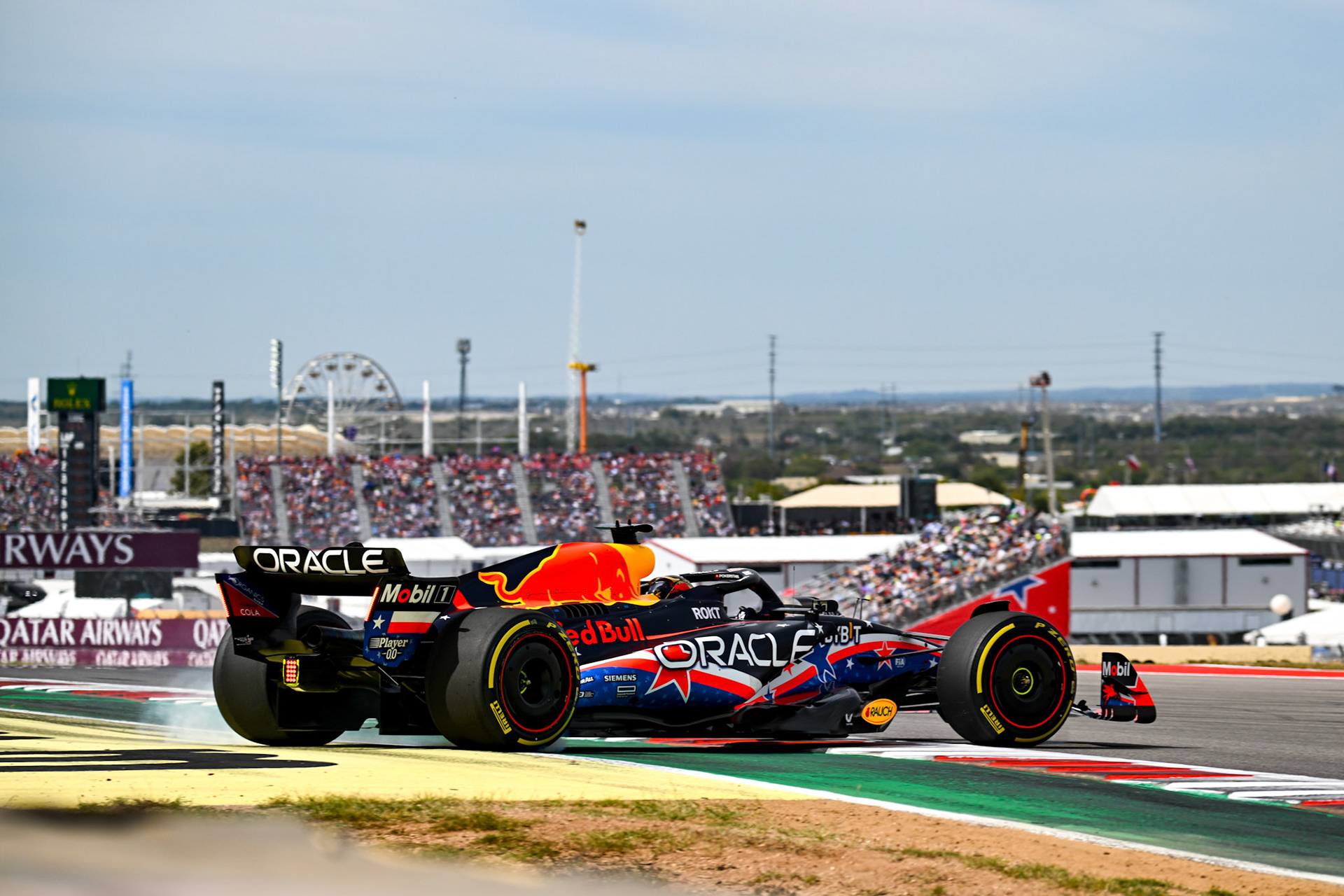 Max Verstappen´s 360 Grad Dreher im Sprint Shootout, (NED) Red Bull Racing;Formel 1 GP USA Austin Texas. Samstag 21.10.2023