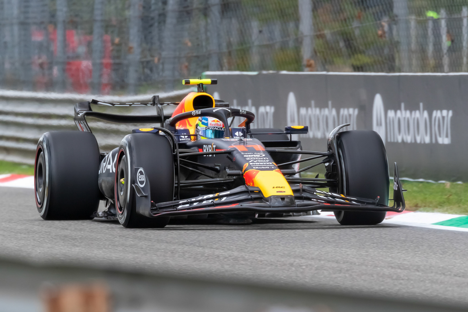 Sergio Perez (MEX) Red Bull Racing; Formel 1 GP Italien / Monza. Freitag, 01.09.2023