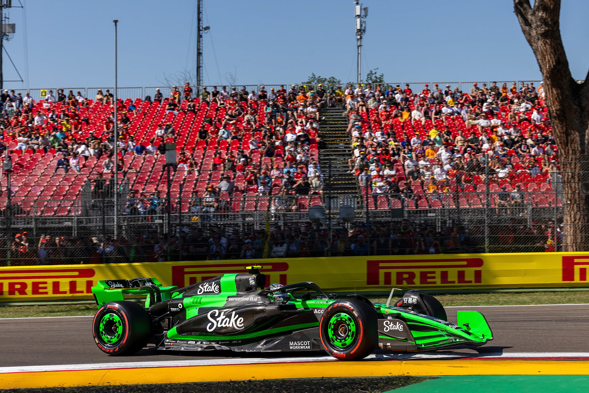 Guanyu Zhou #24, Stake F1 Team Kick Sauber; F1 GP Imola / Italien Samstag, 18.05.2024