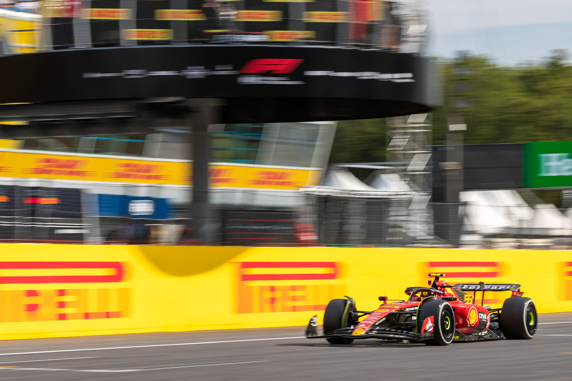 Carlos Sainz (ESP) Scuderia Ferrari; Formel 1 GP Italien / Monza. Sonntag, 03.09.2023